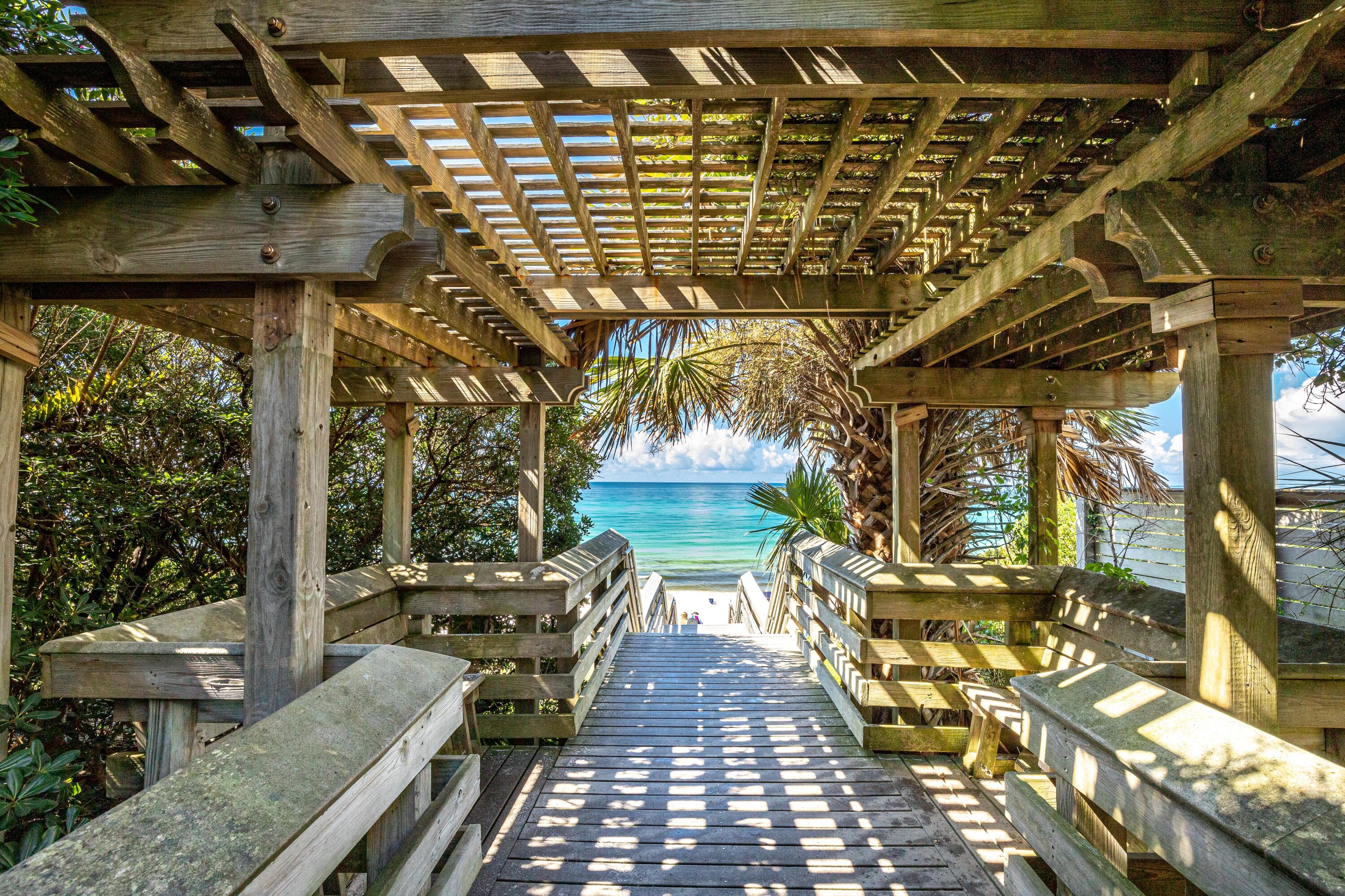 GROVE BY THE SEA - Residential