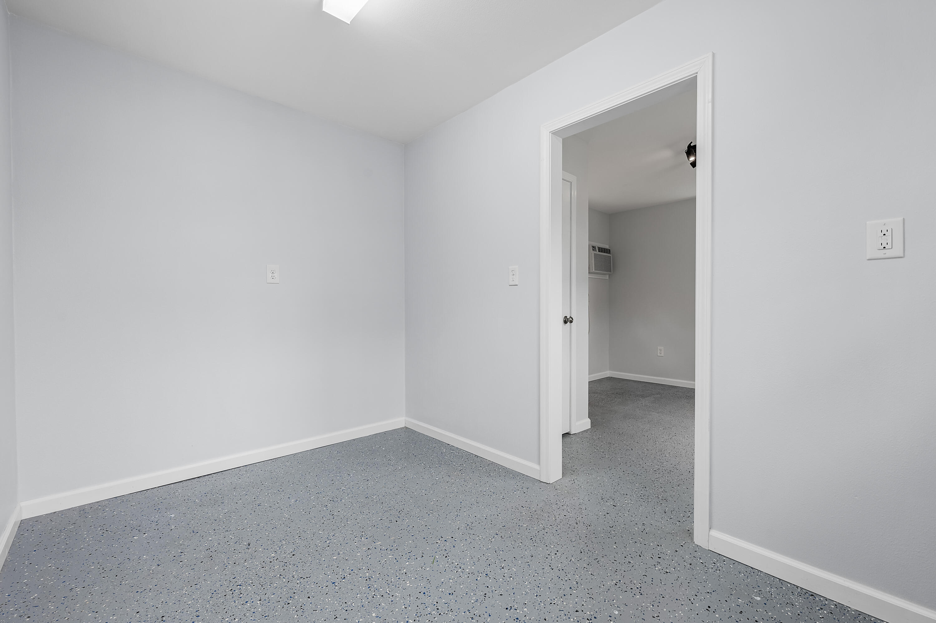 PINE MEADOWS - Residential