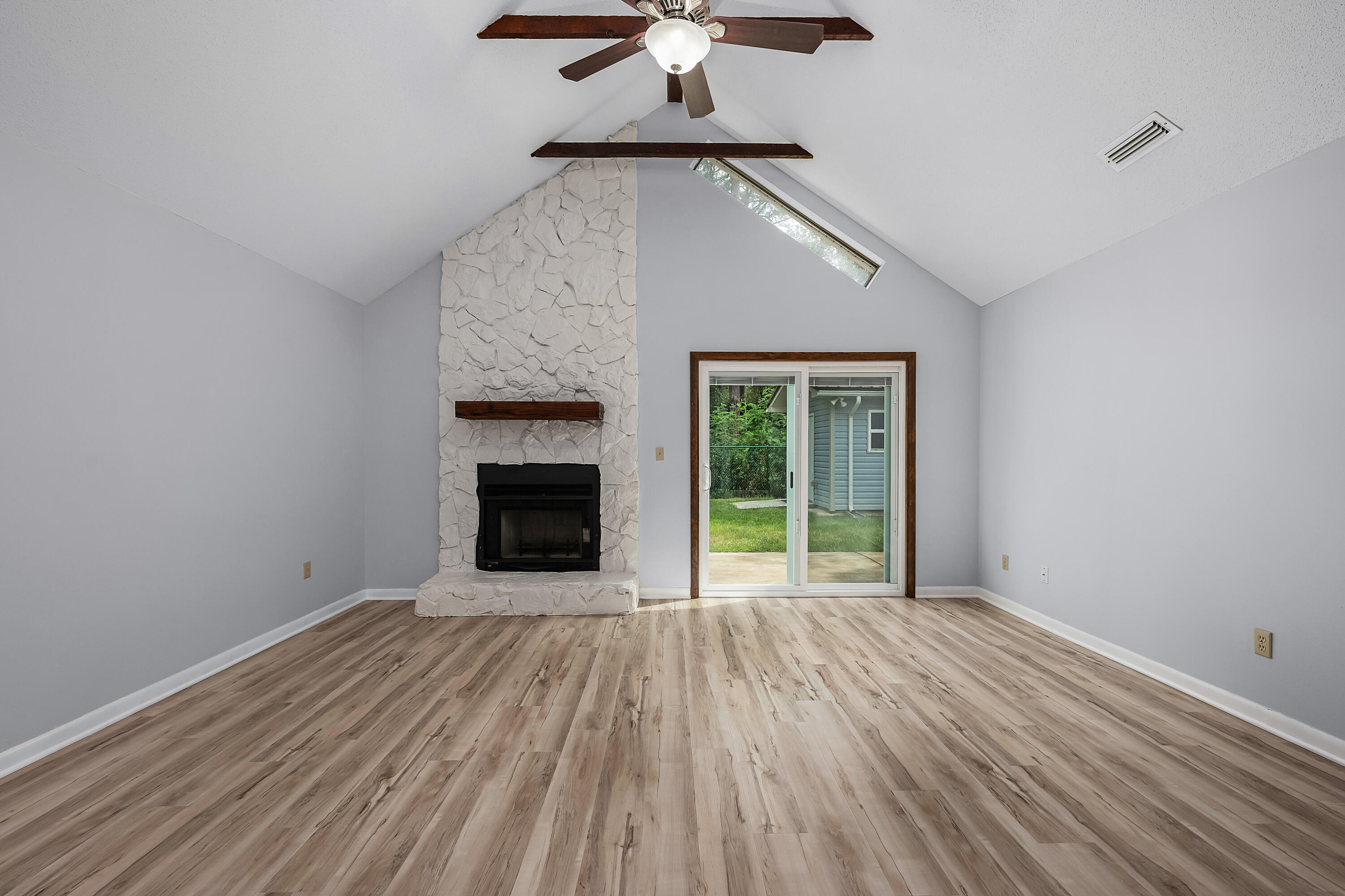 PINE MEADOWS - Residential