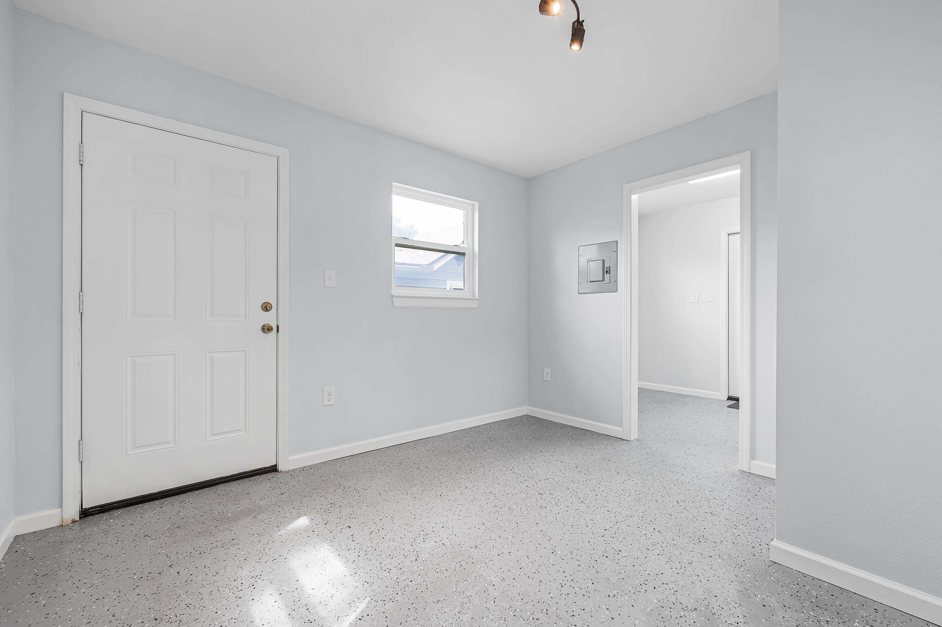 PINE MEADOWS - Residential