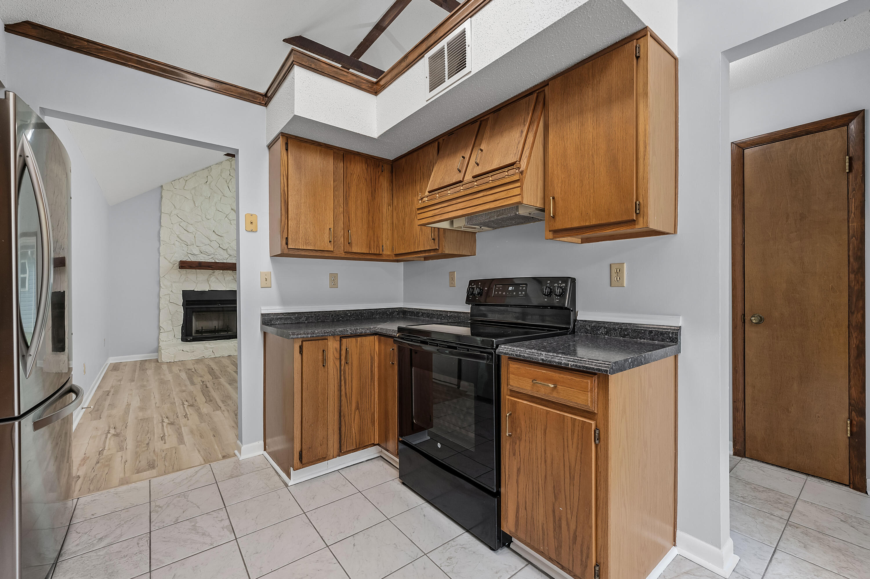 PINE MEADOWS - Residential