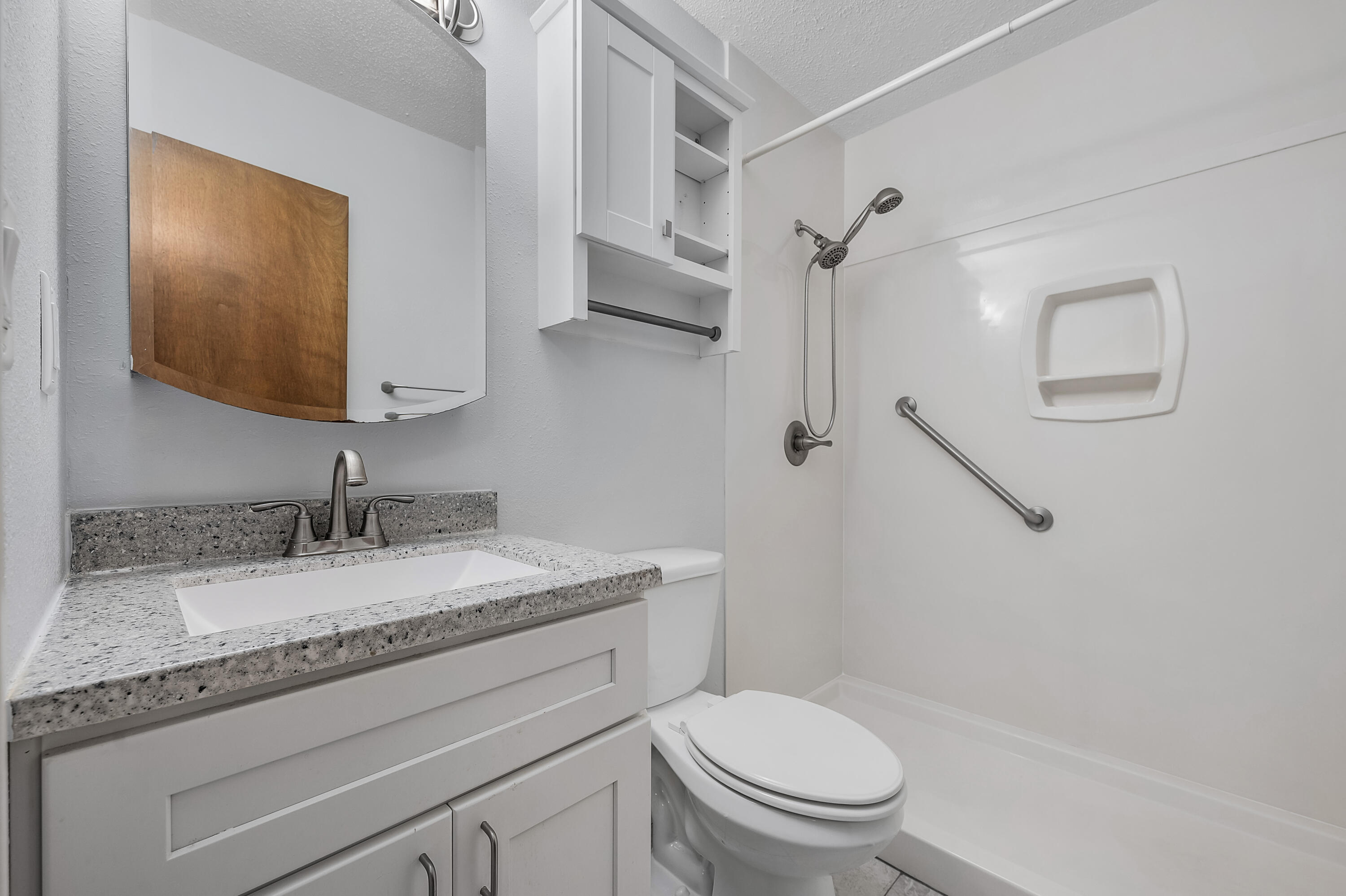 PINE MEADOWS - Residential