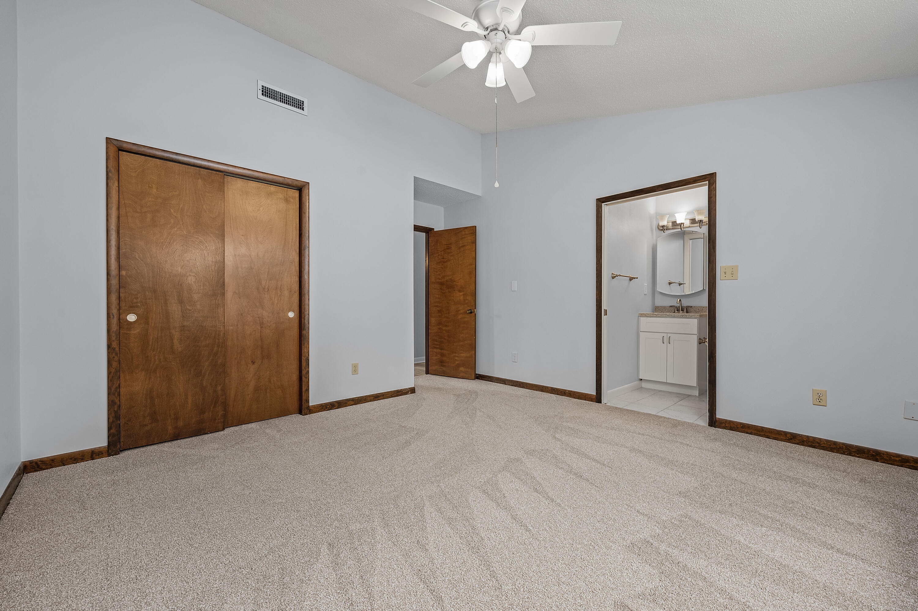 PINE MEADOWS - Residential