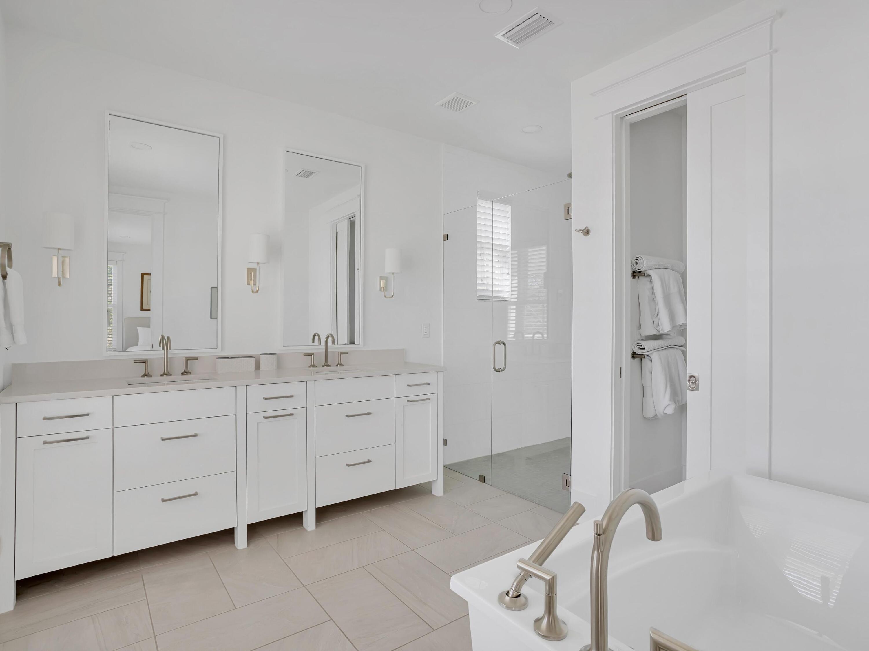 GRAYTON BEACH - Residential