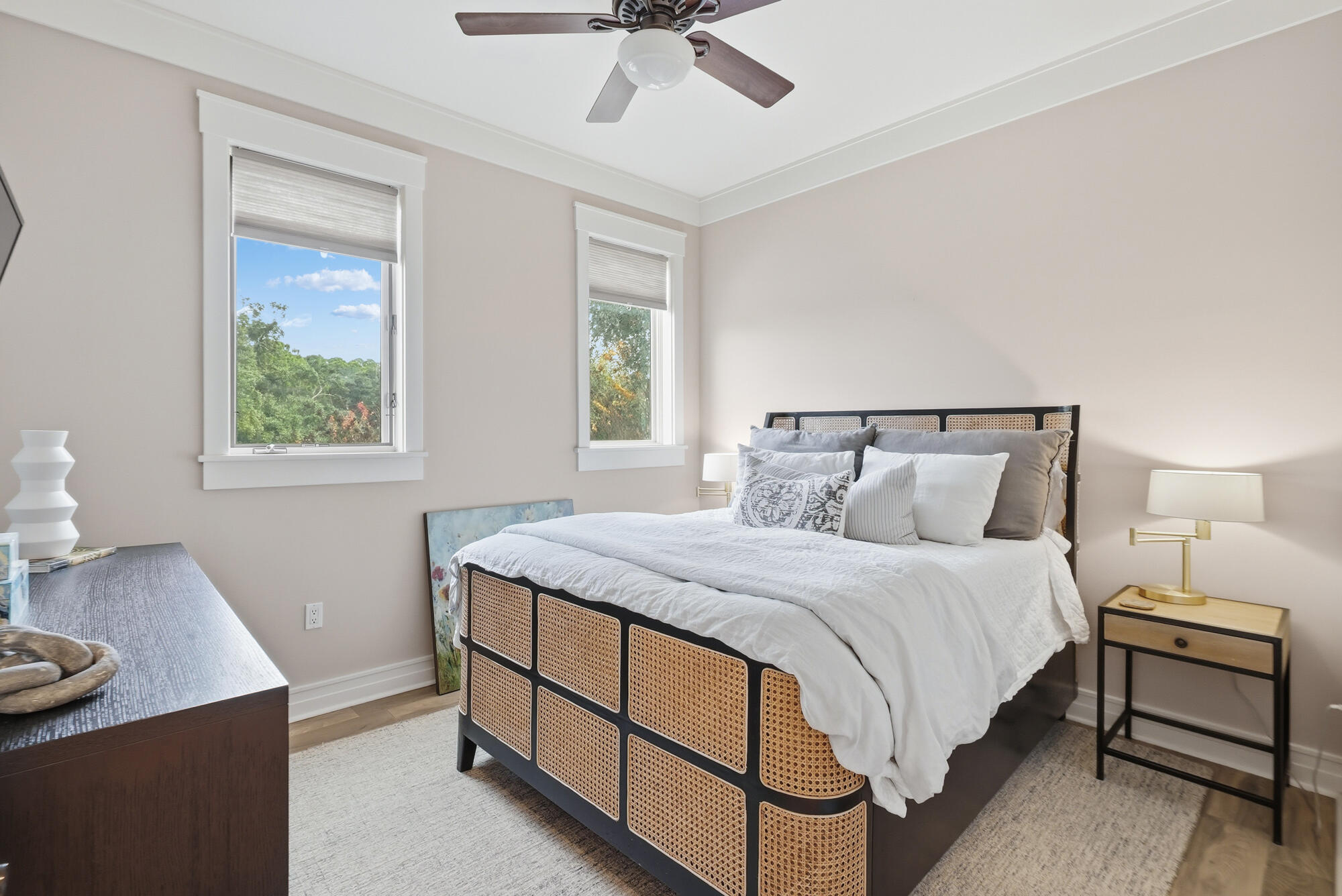 WILD HERON LAKESIDE LODGE - Residential