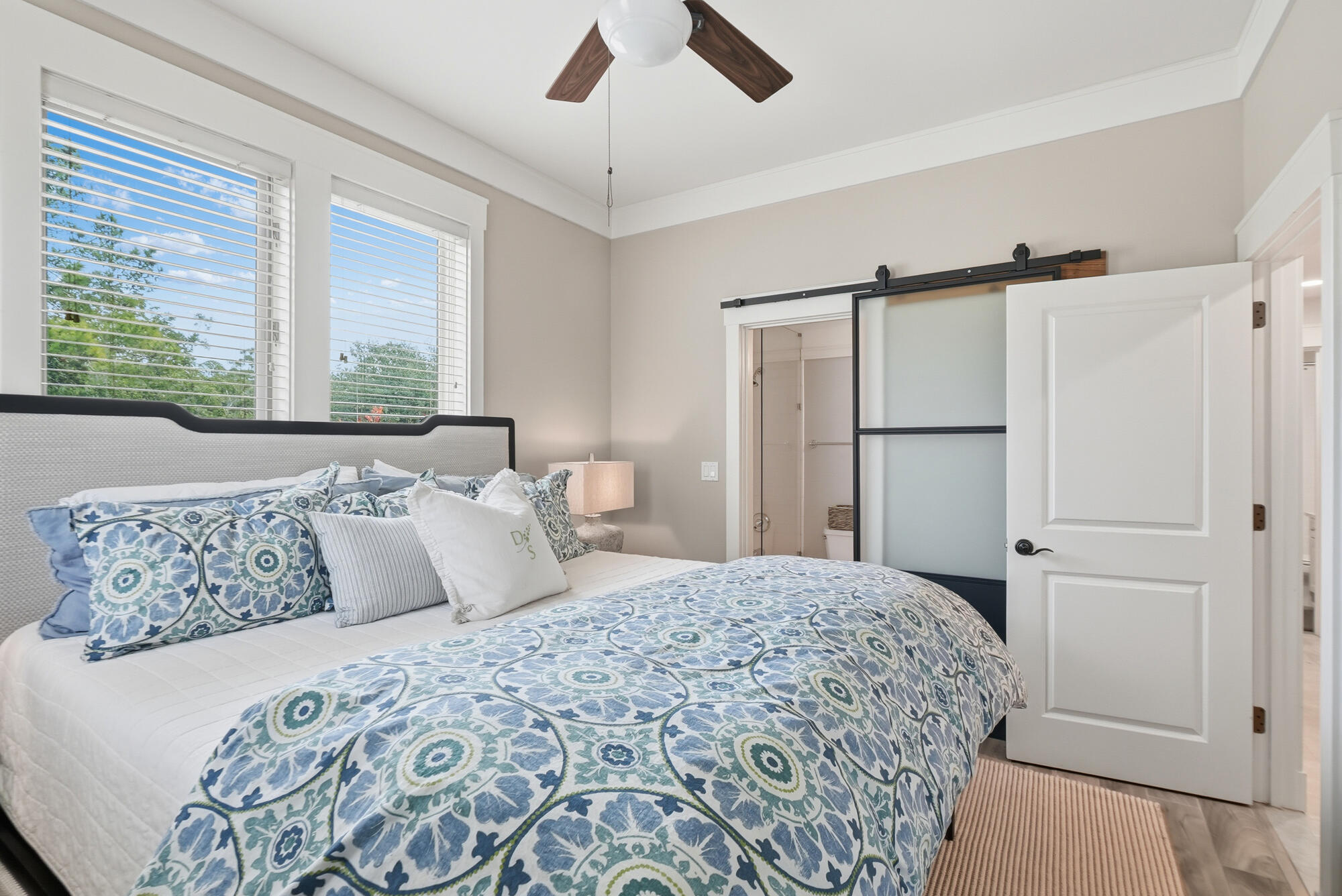 WILD HERON LAKESIDE LODGE - Residential