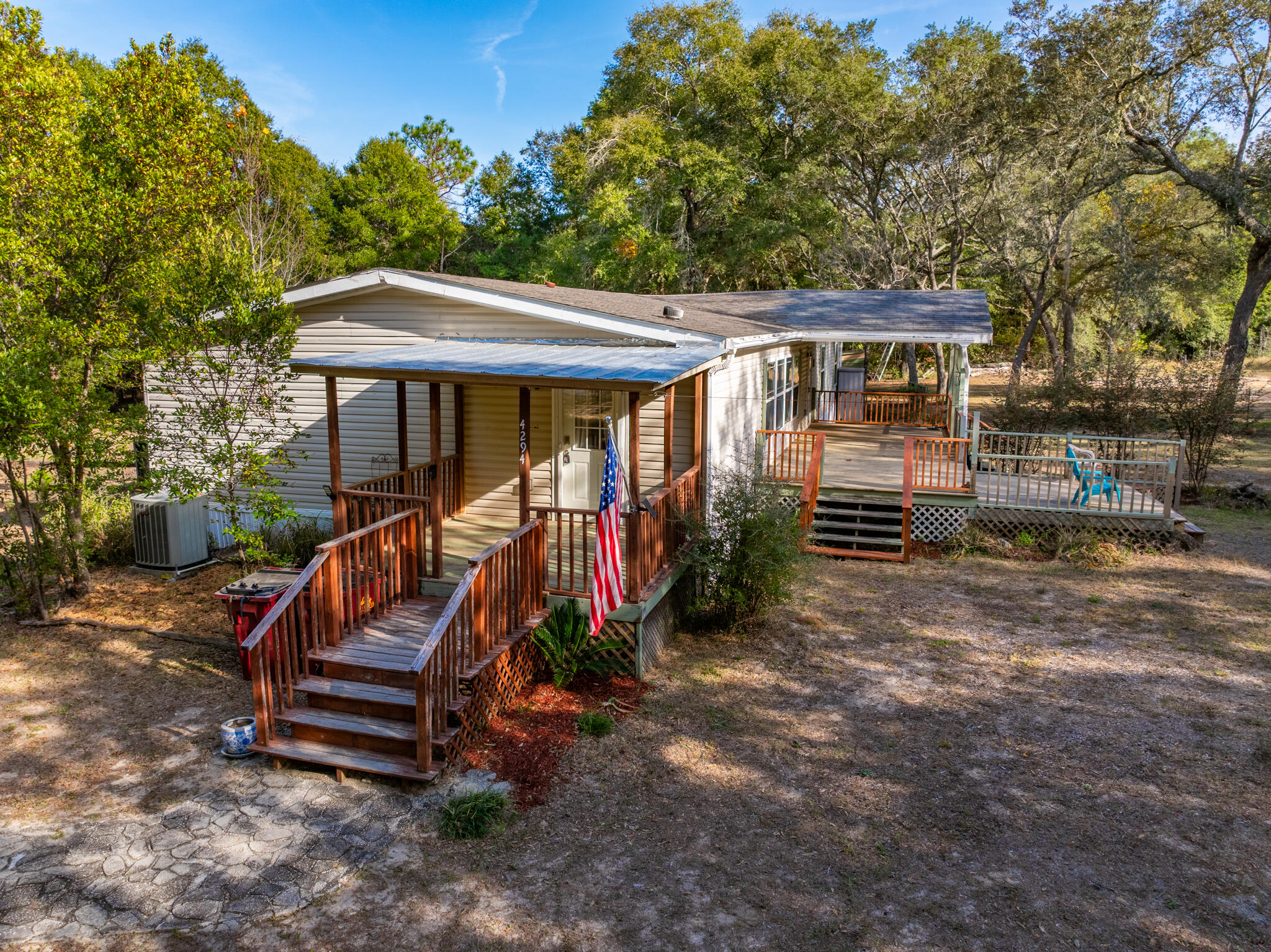 METES & BOUNDS - Residential