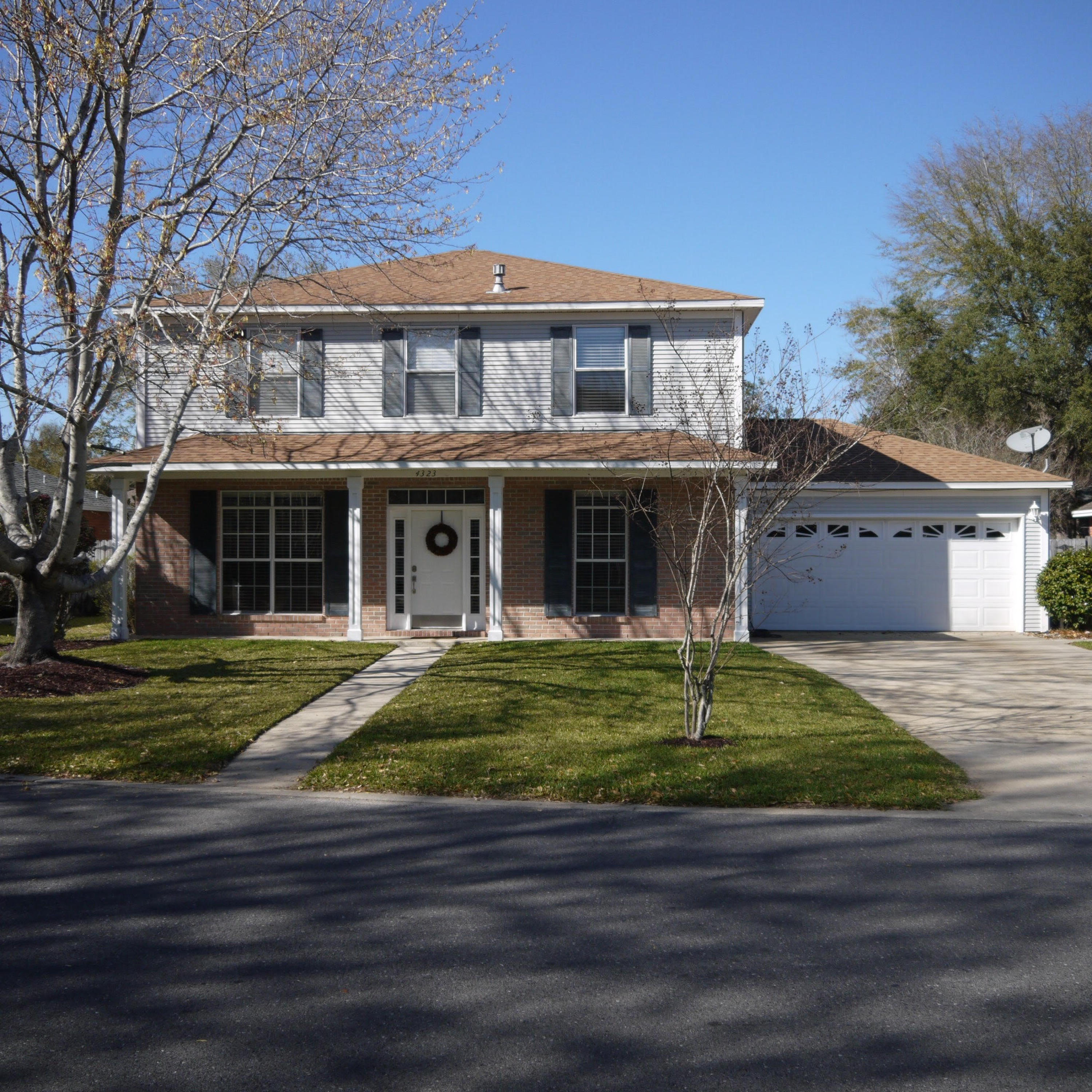 Located in sought after Bluewater Bay, this 4 bedroom, 2.5 bath, 2 car garage home has a spacious floor plan and a large fenced in backyard. Large family room and formal dining room open up to your completely new kitchen with custom cabinets, oversized farm sink, stainless steel appliances and gas stove, floors and marble countertops. There is a second living area on the first floor with remodeled fireplace that could serves as a breakfast nook. All bedrooms are located upstairs with brand new carpet and tile in bathrooms. Master and full bath have been remodeled with new custom cabinets, shower and granite countertops. Custom laundry room has built ins to match the rest of the home and marble counter. Roof was replaced in 2009, along with hot water heater in 2014.