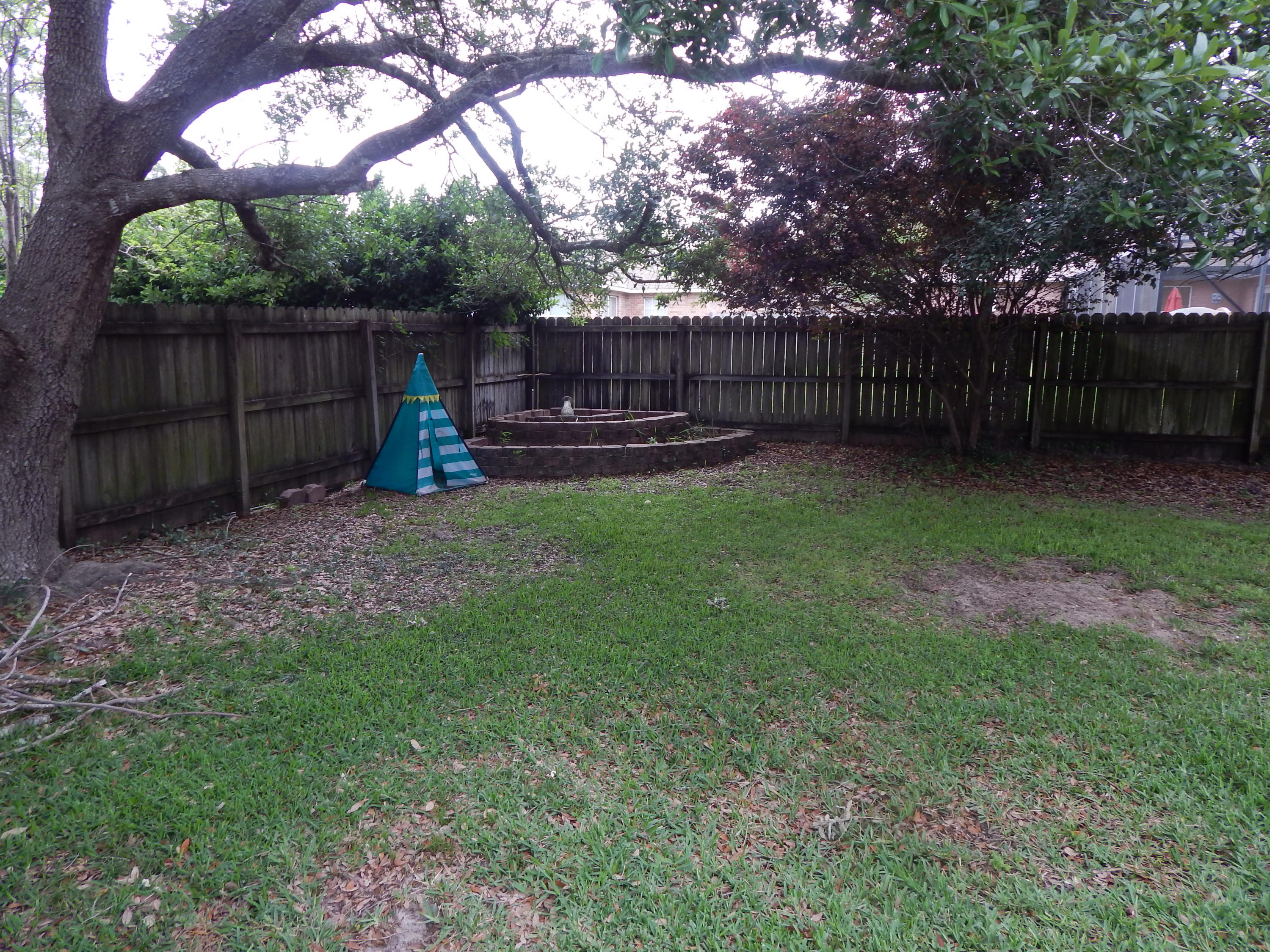 HIDDEN LAKES - Residential