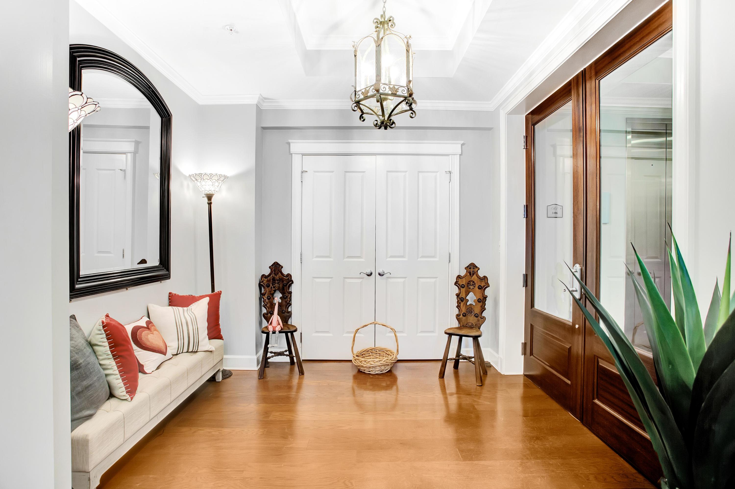 ONE WATER PLACE - Residential