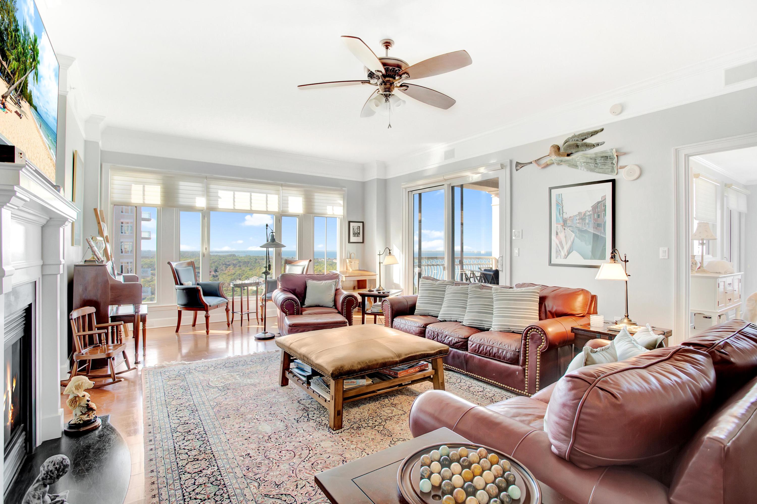 ONE WATER PLACE - Residential