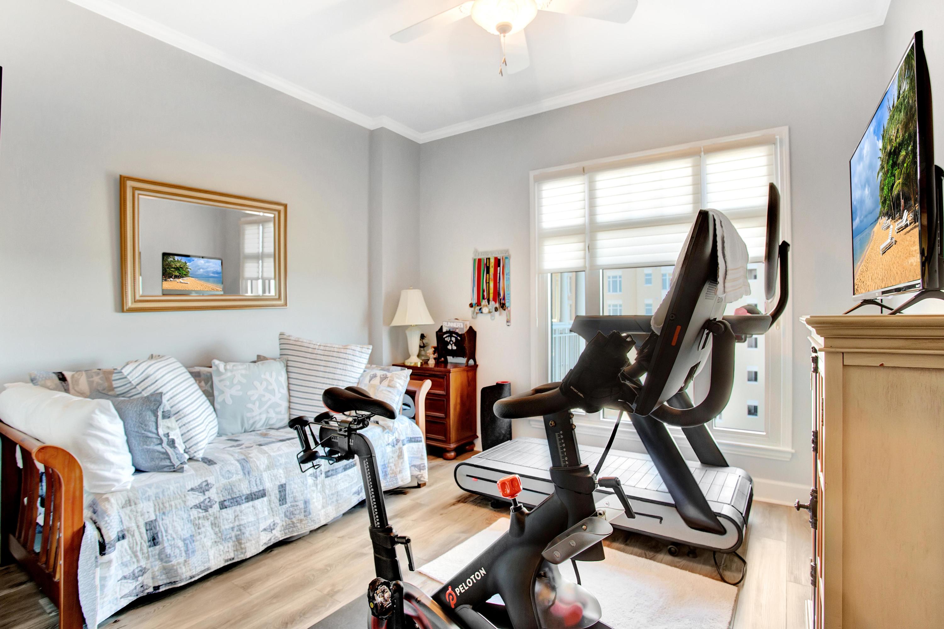 ONE WATER PLACE - Residential