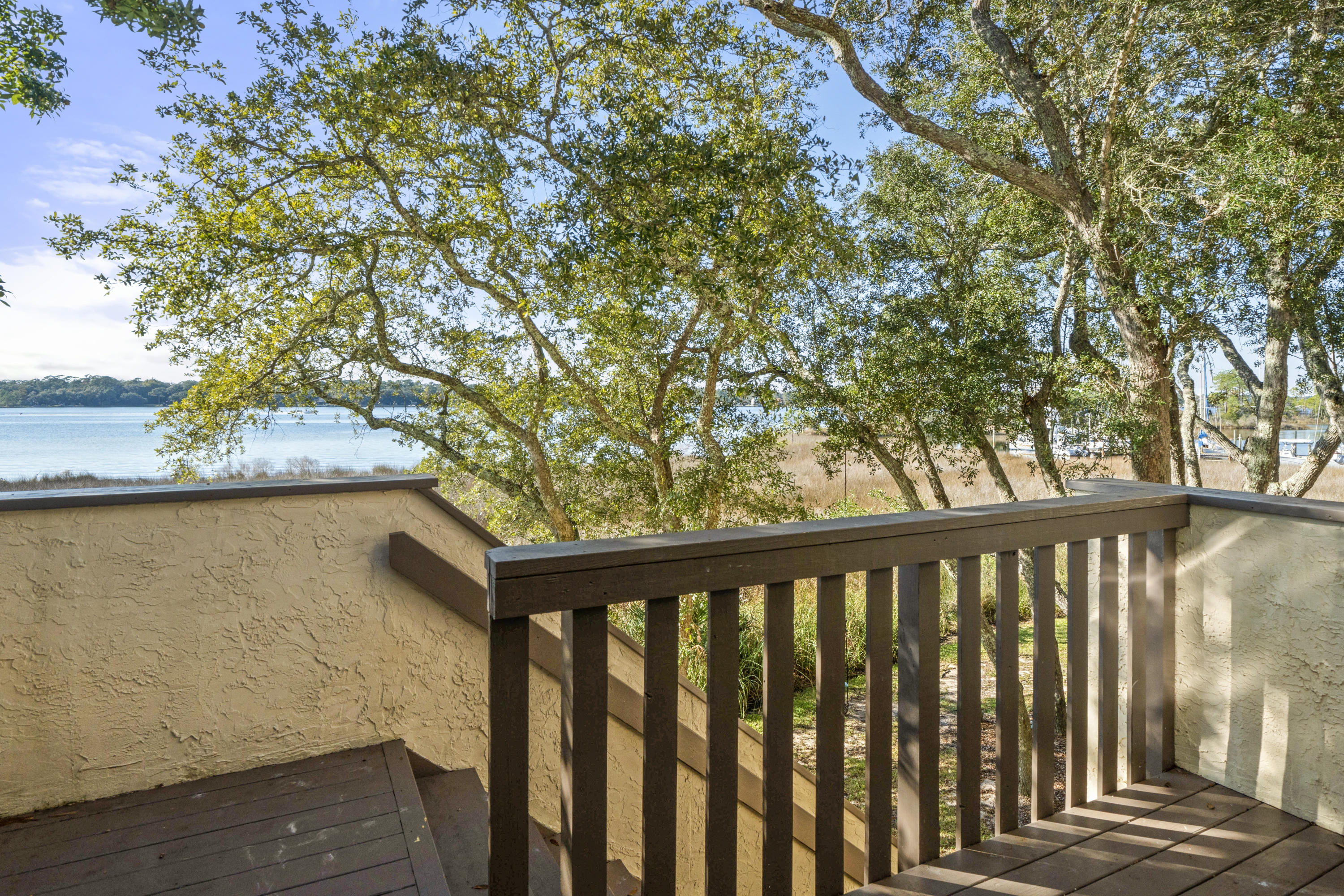 MARINA COVE VILLAGE PH 1 - Residential