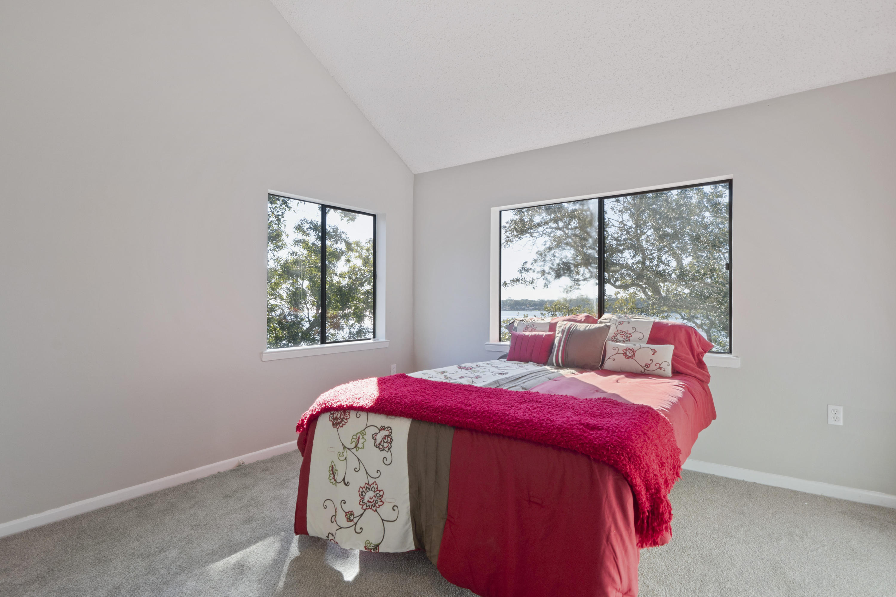 MARINA COVE VILLAGE PH 1 - Residential