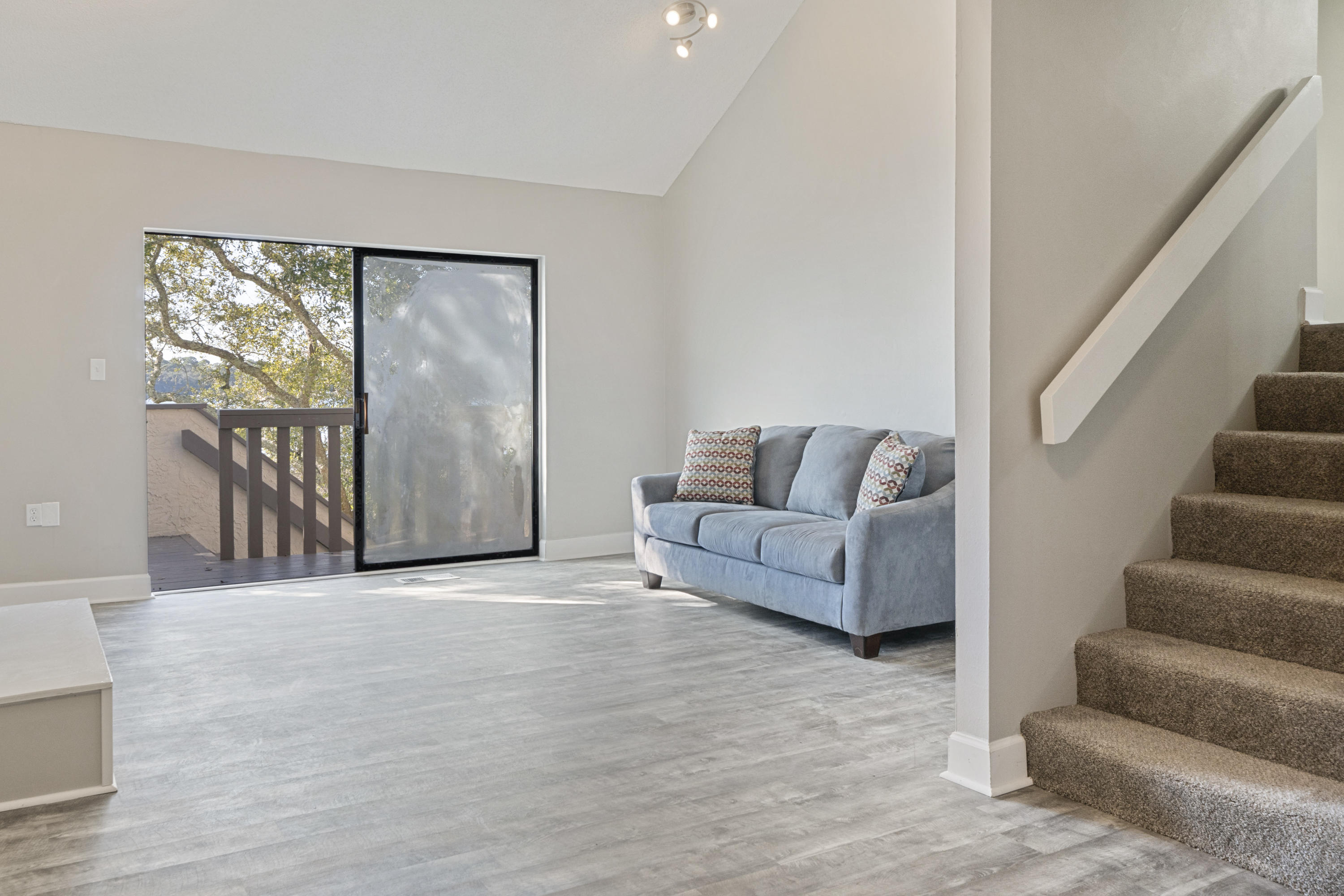 MARINA COVE VILLAGE PH 1 - Residential