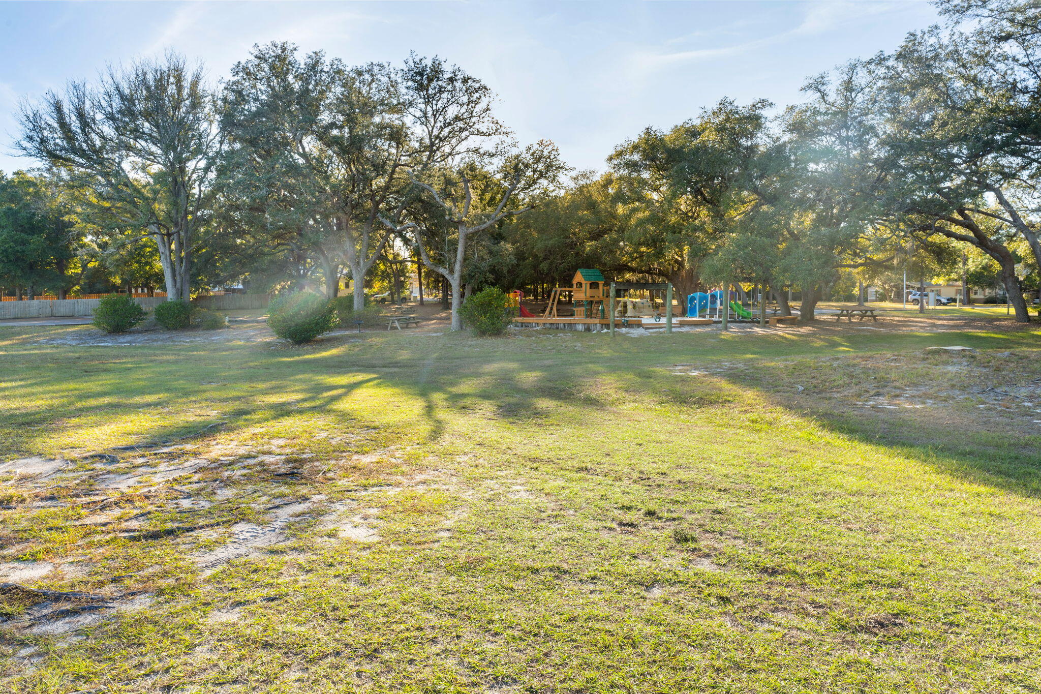 Leisure Lakes - Residential