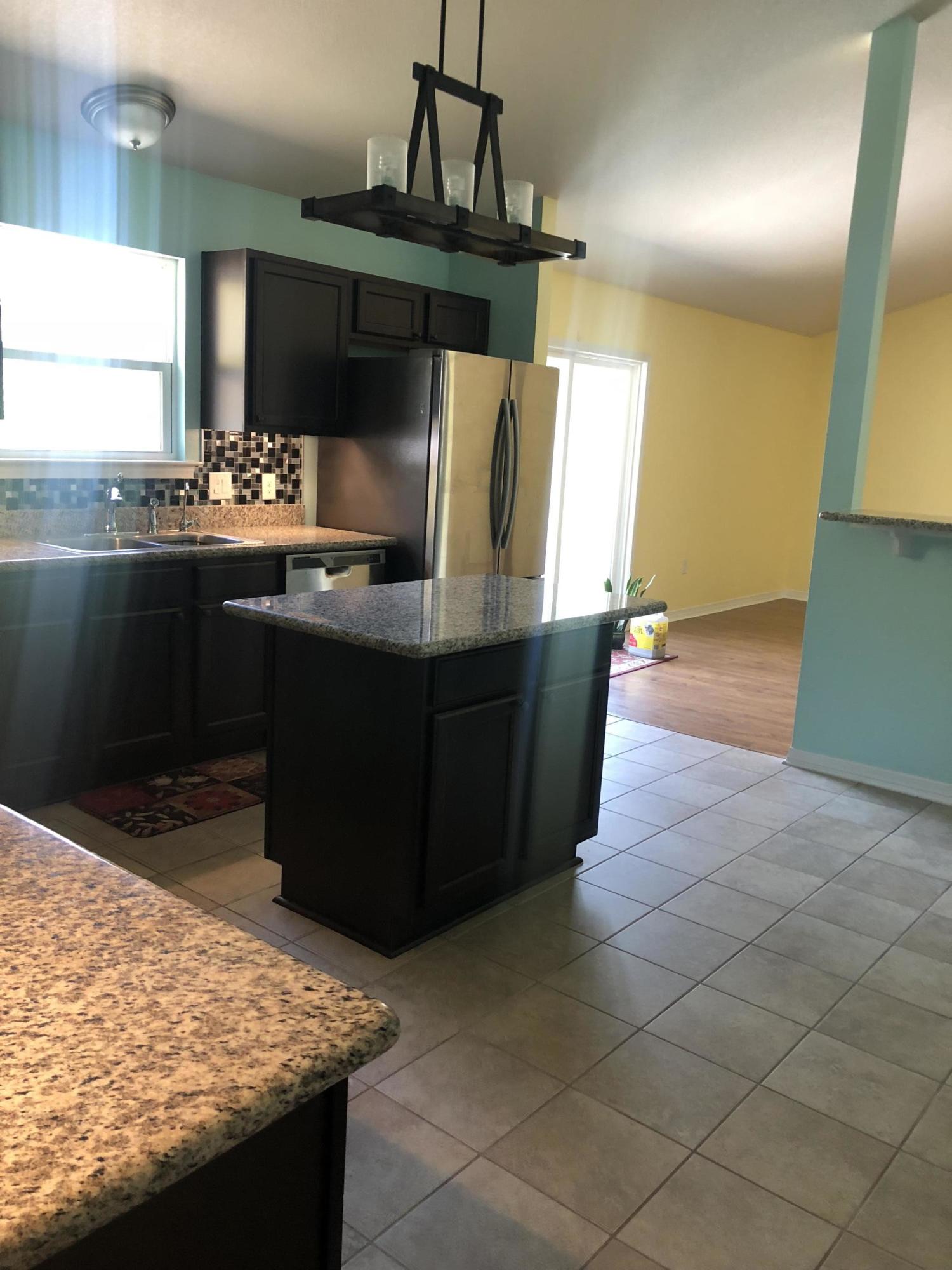 METES & BOUNDS - Residential Lease