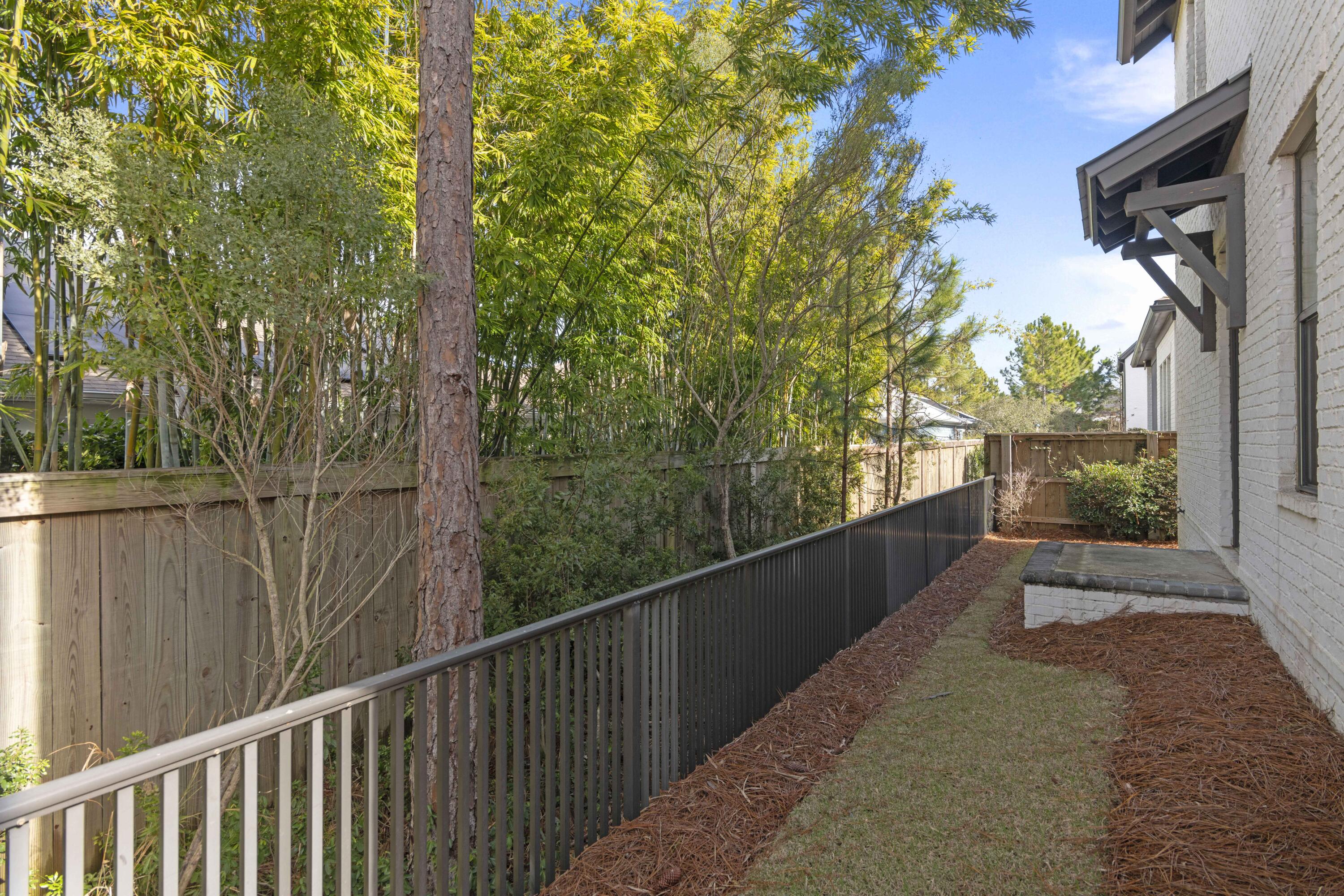 RidgeWalk - Residential