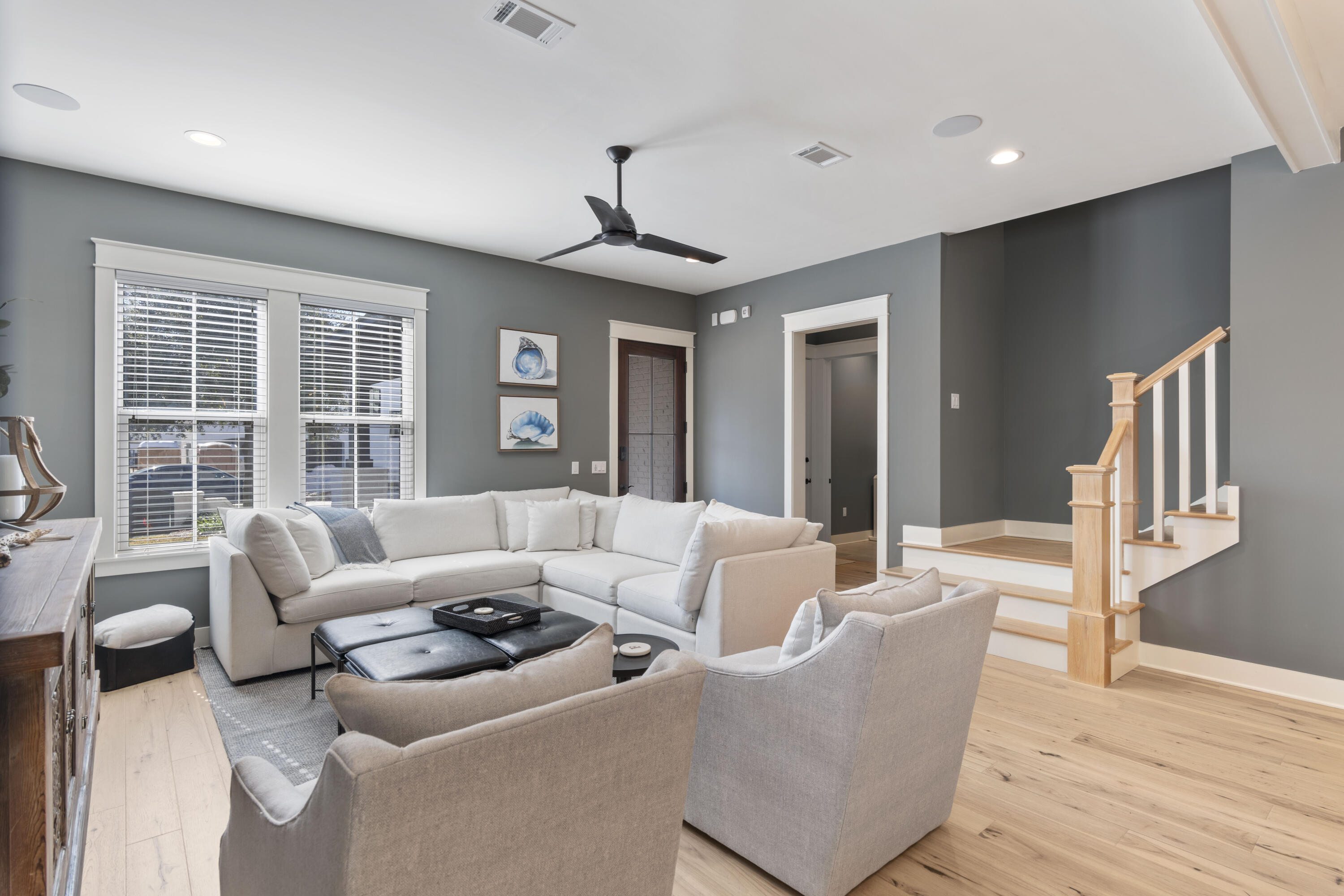 RidgeWalk - Residential