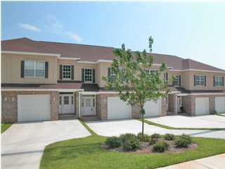 WALTON OAKS TOWNHOMES - Residential