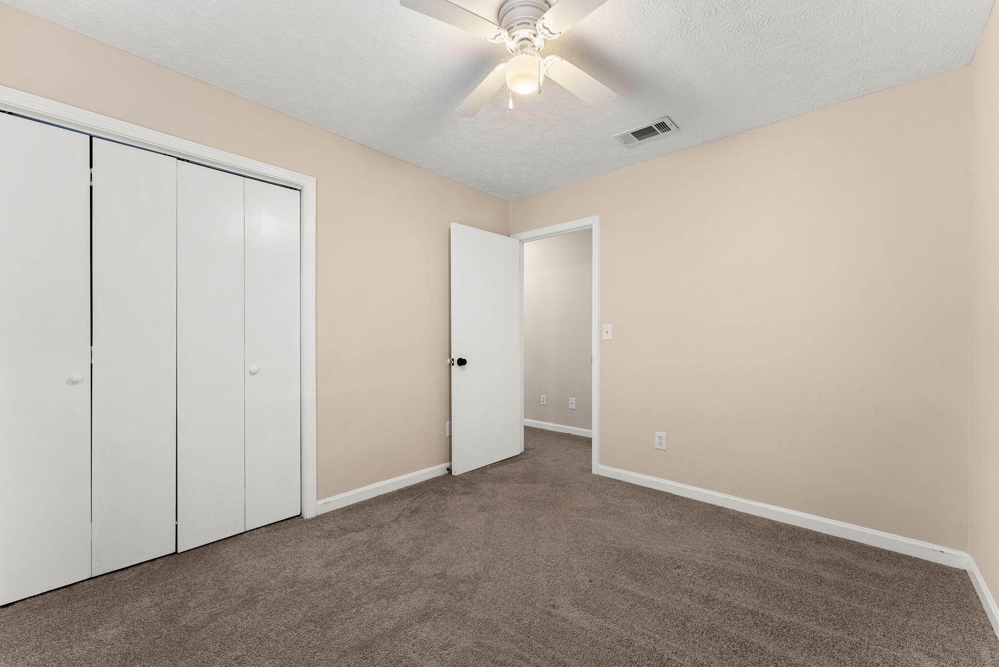 INDIAN BLUFF ESTATES UNIT 1 - Residential