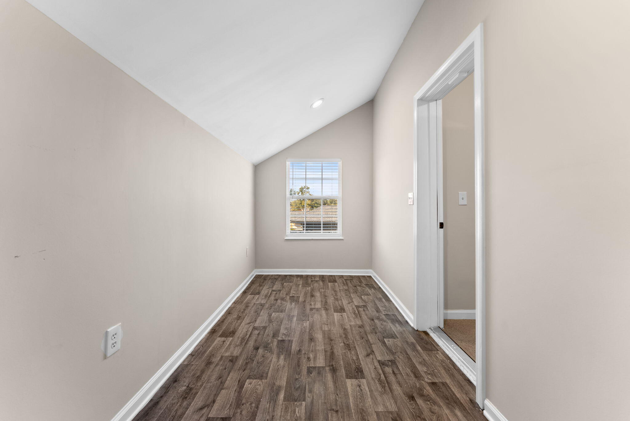 INDIAN BLUFF ESTATES UNIT 1 - Residential