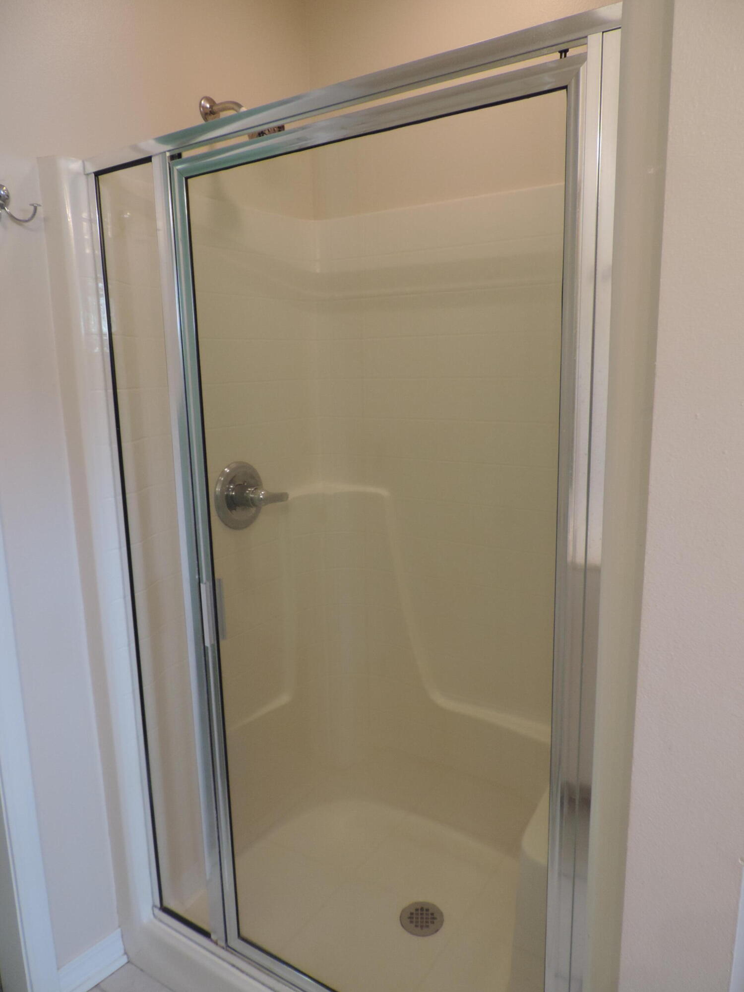 NORTHRIDGE - Residential