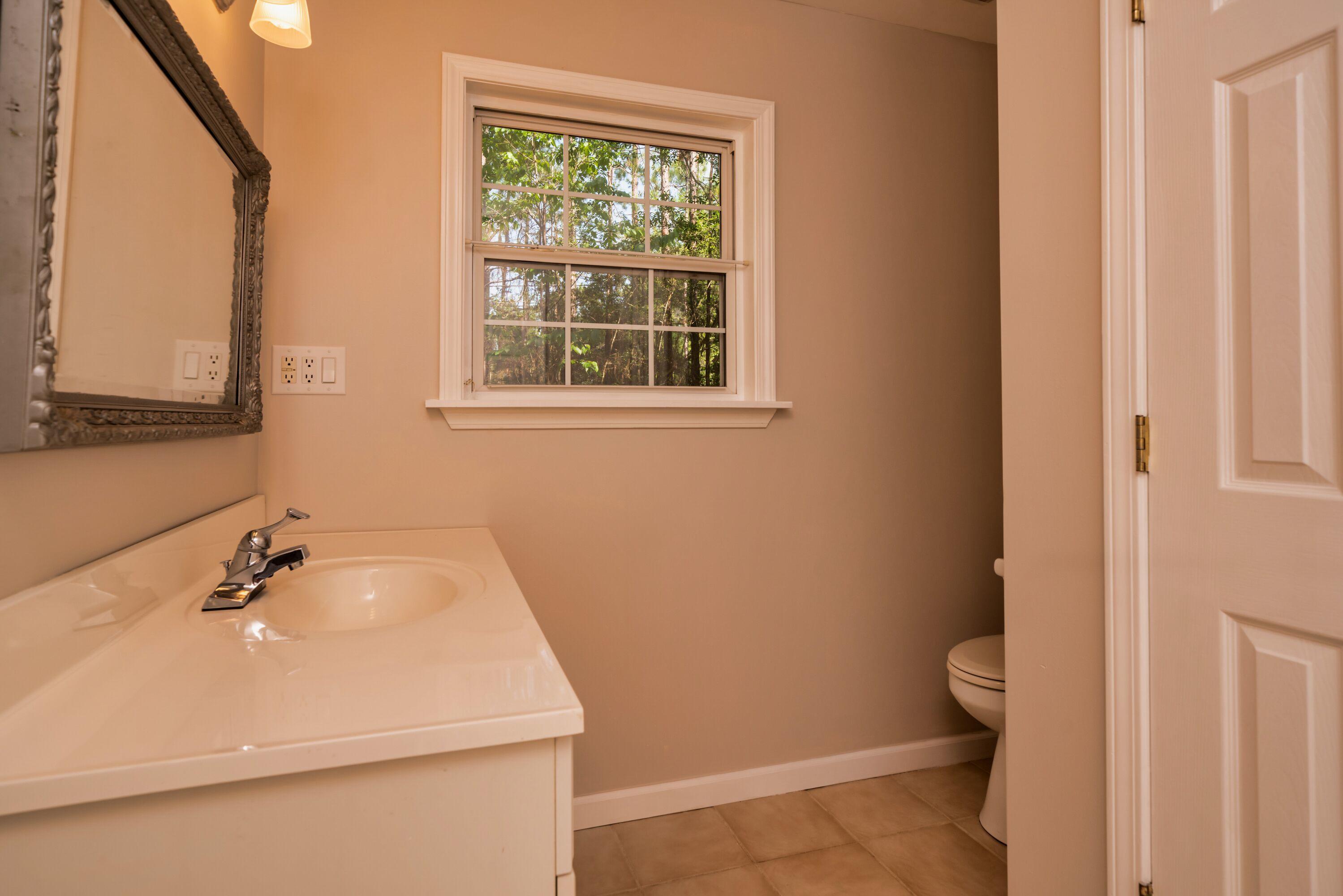 CREEKSIDE - Residential