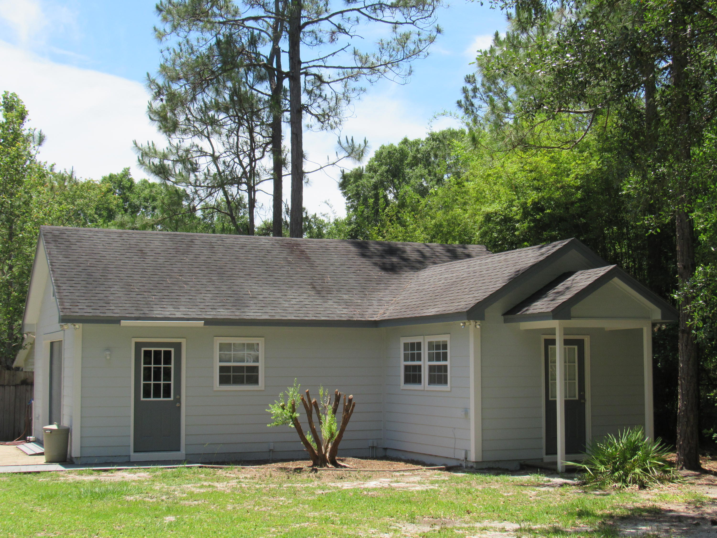 CREEKSIDE - Residential