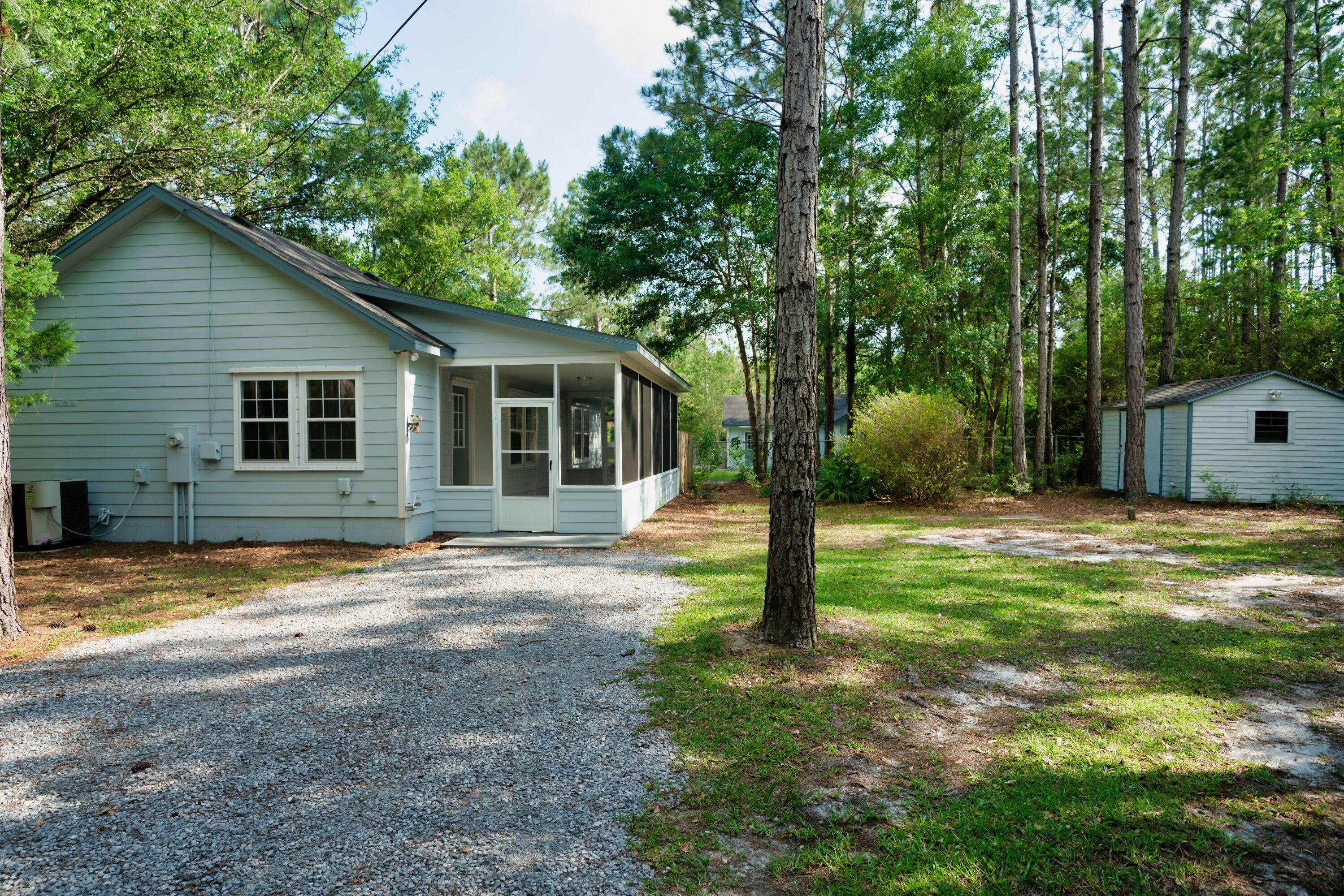 CREEKSIDE - Residential