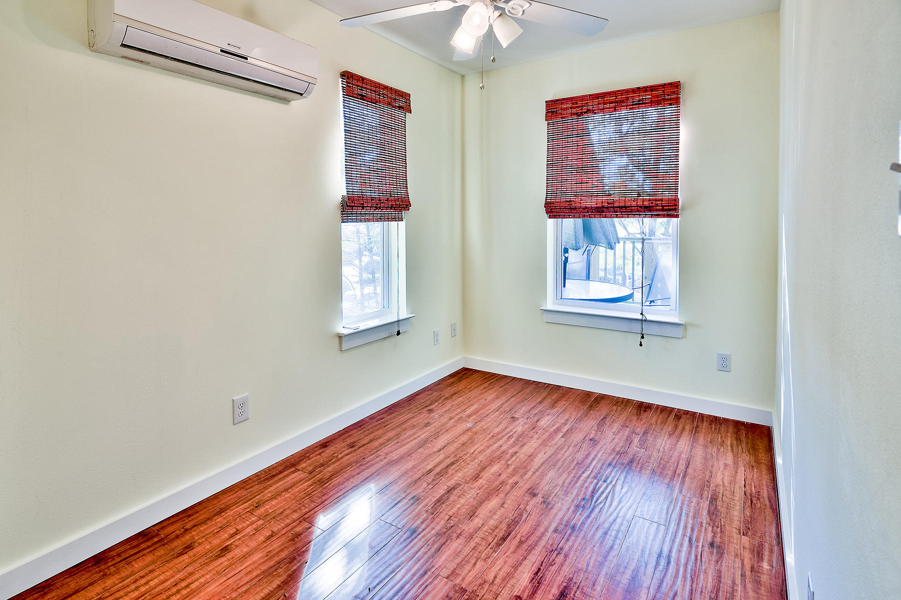 GRAYTON BEACH - Residential