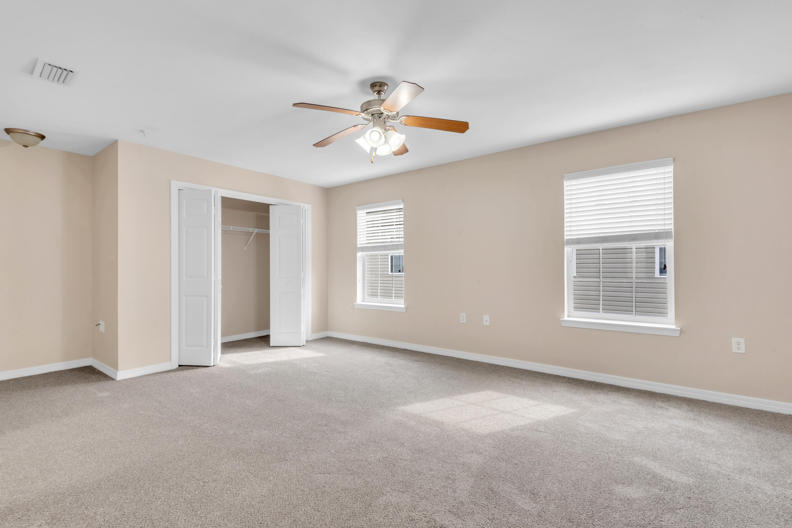 DAVENPORT PLACE - Residential Lease