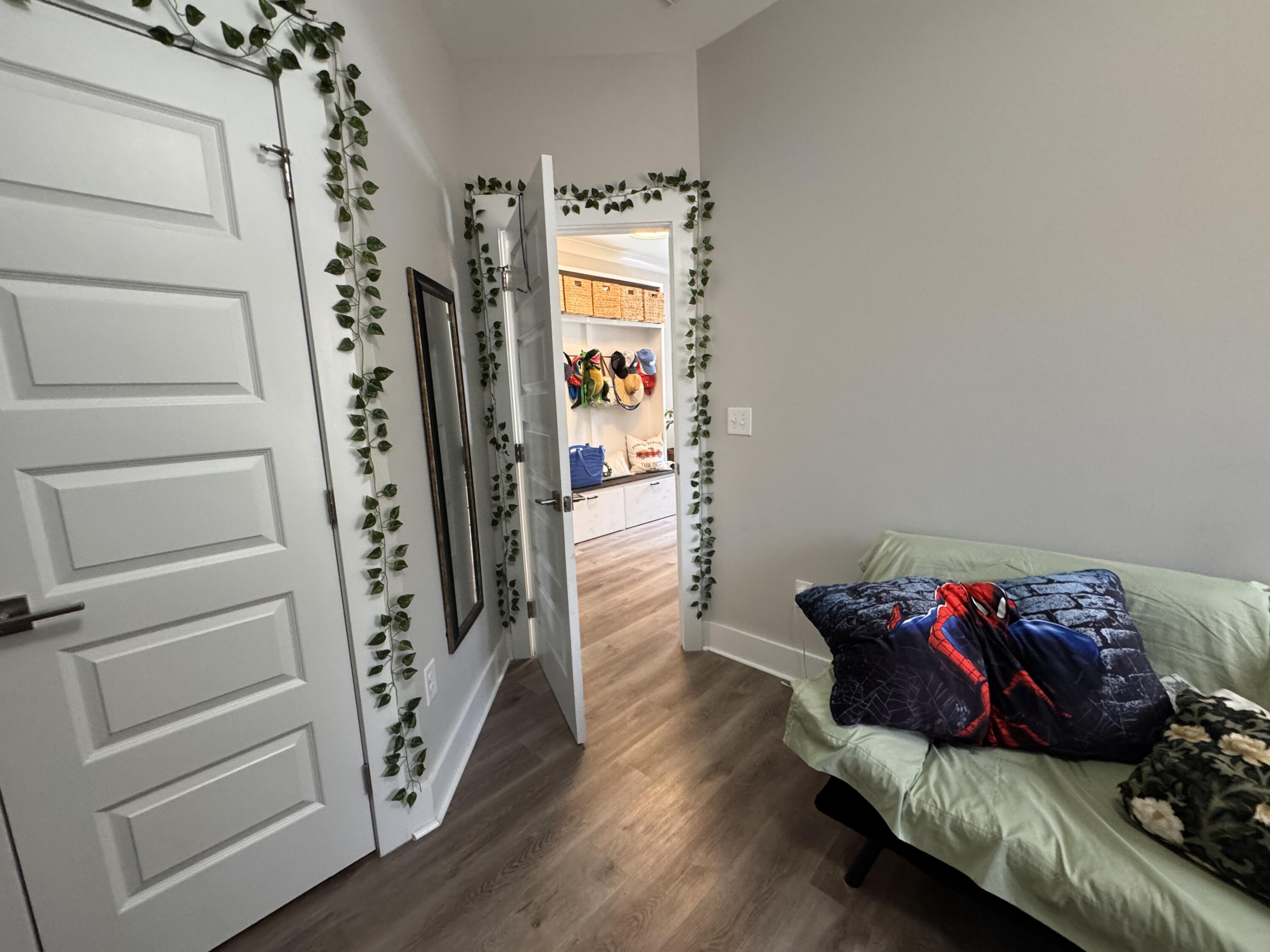 VALPARAISO PLAT #7 - Residential Lease