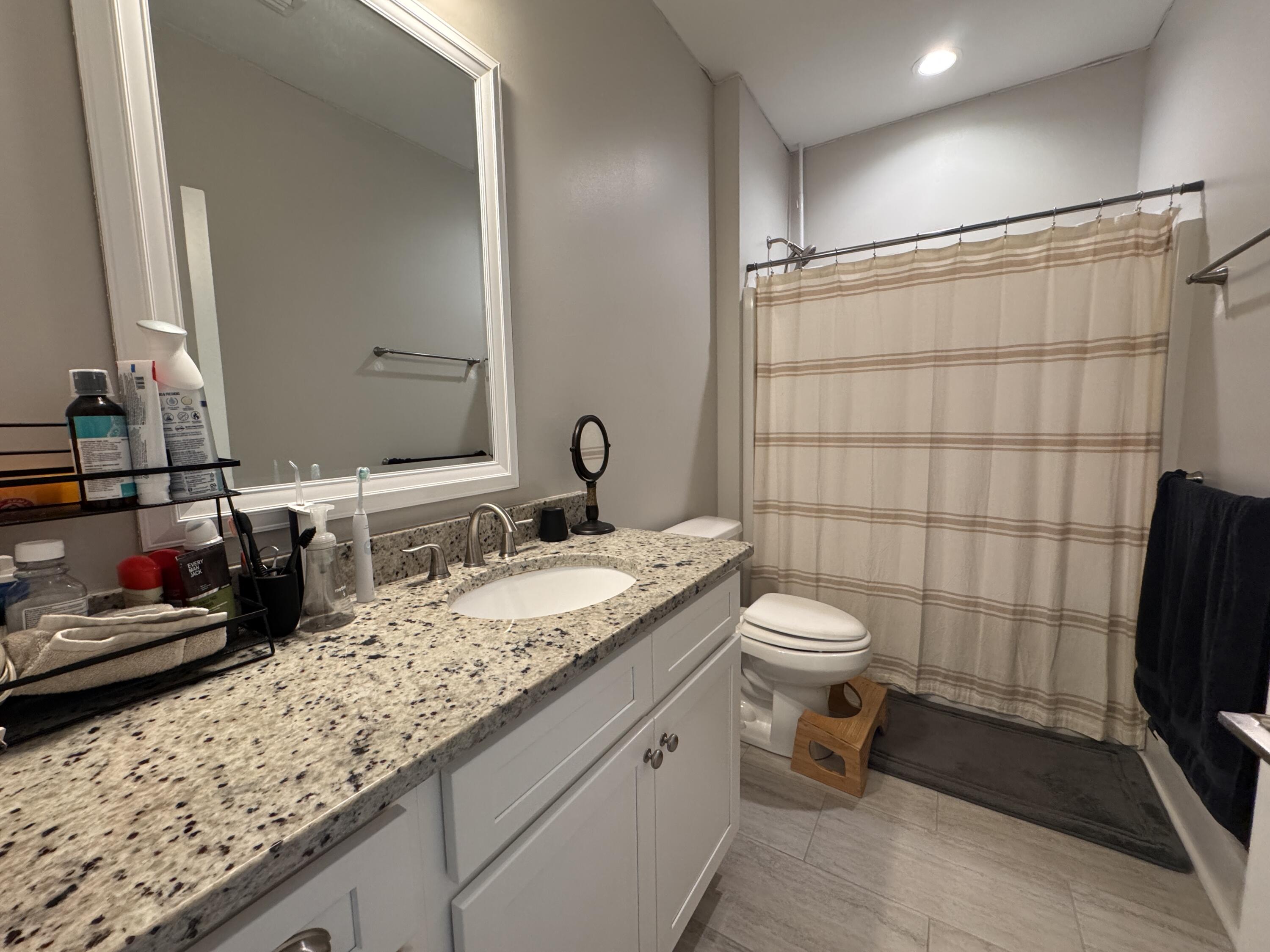 VALPARAISO PLAT #7 - Residential Lease