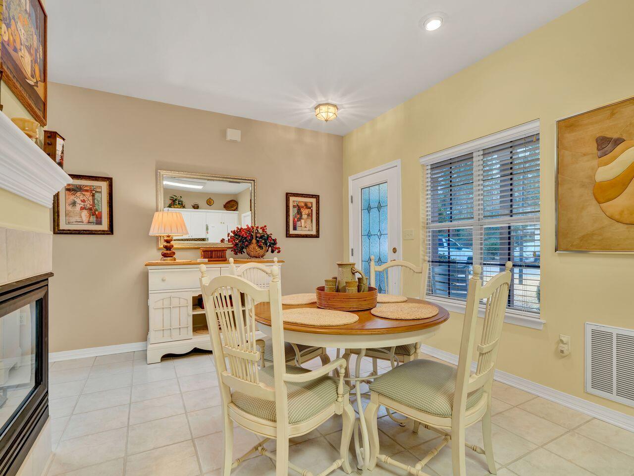 REFLECTIONS AT BLUEWATER BAY T/H - Residential