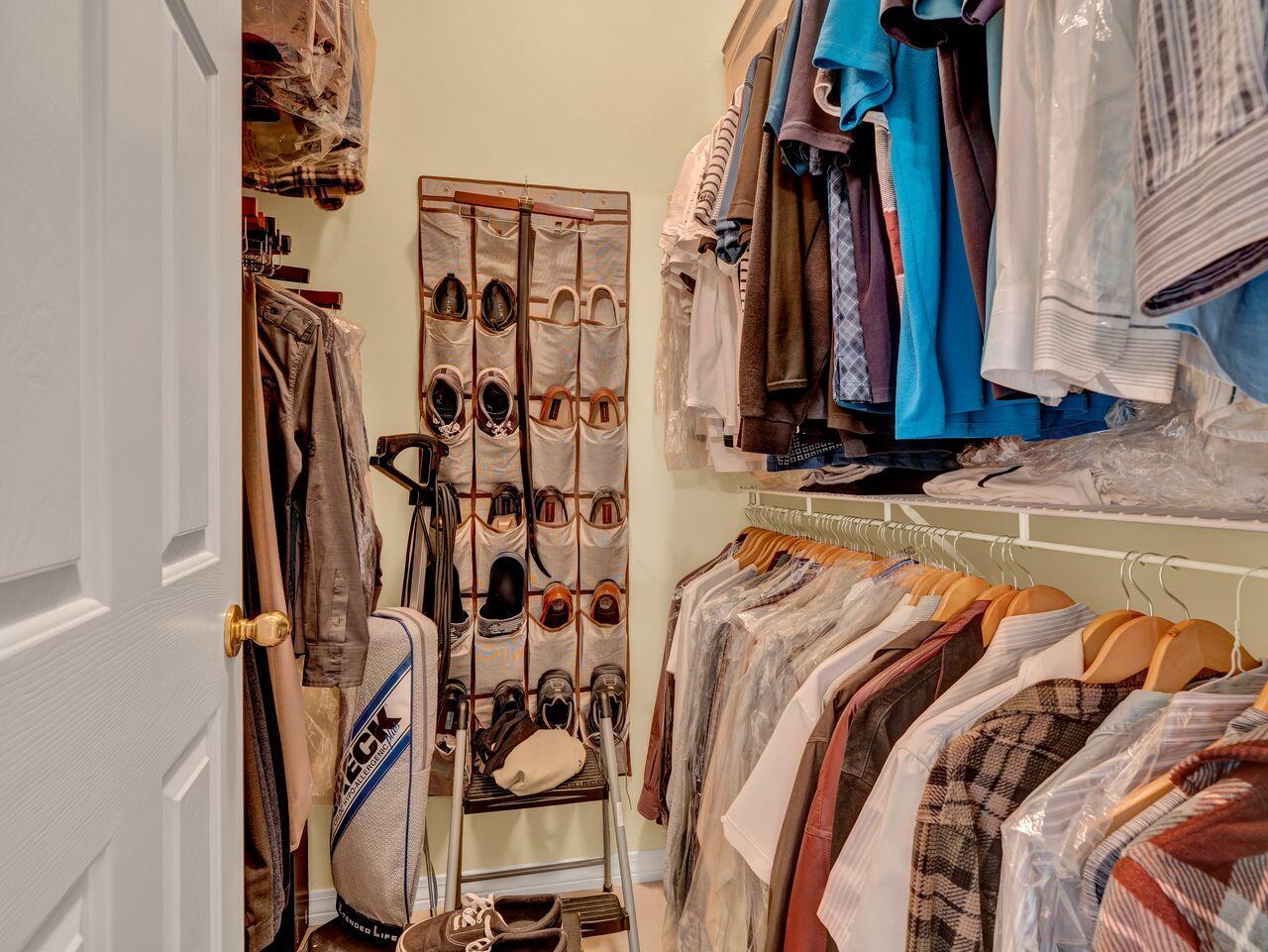 REFLECTIONS AT BLUEWATER BAY T/H - Residential