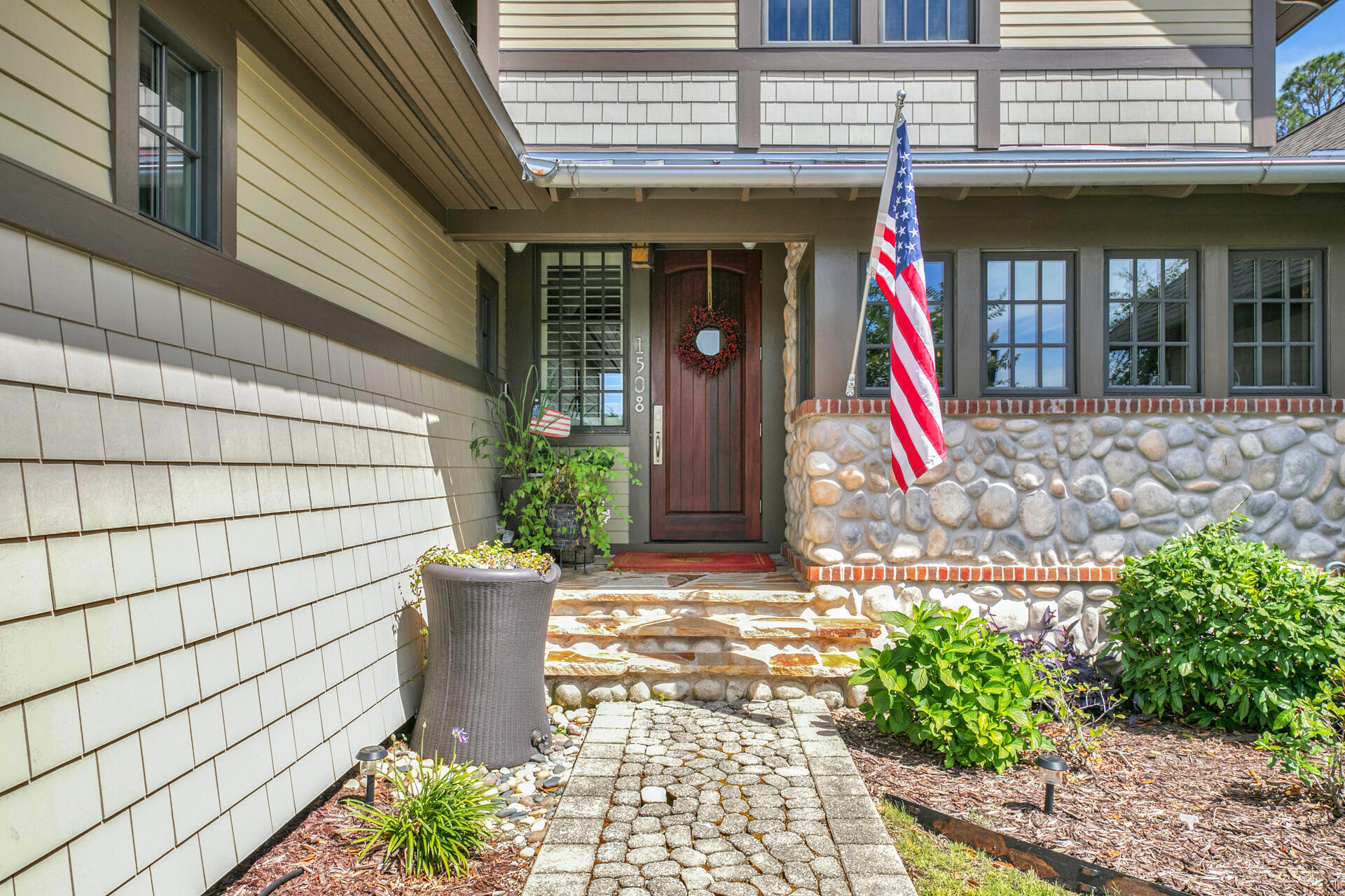 WILD HERON - Residential