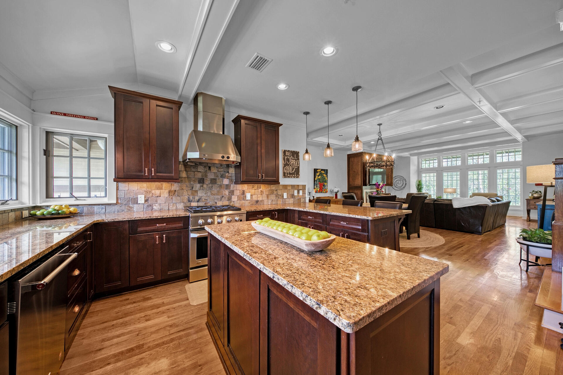 WILD HERON - Residential