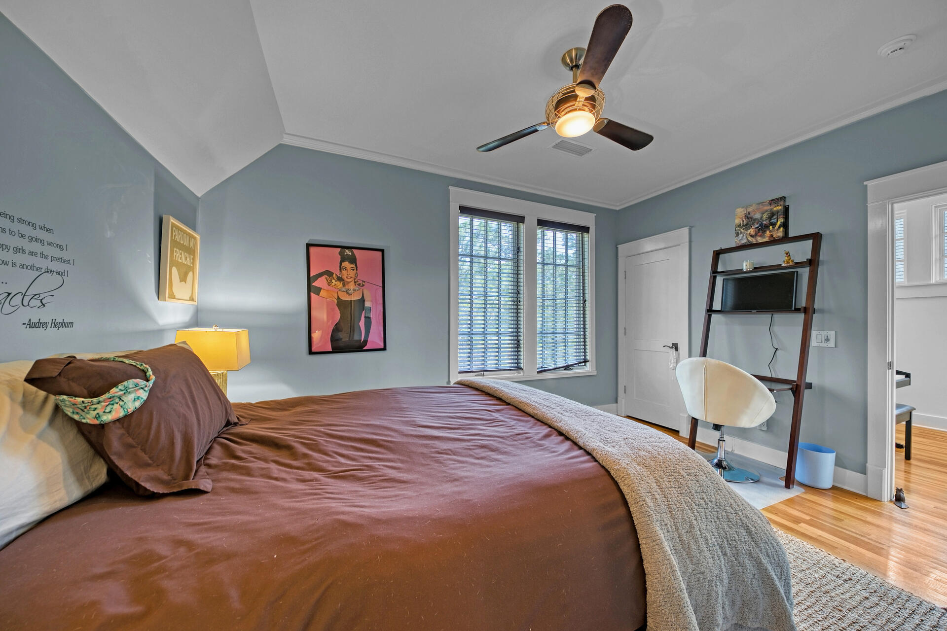 WILD HERON - Residential