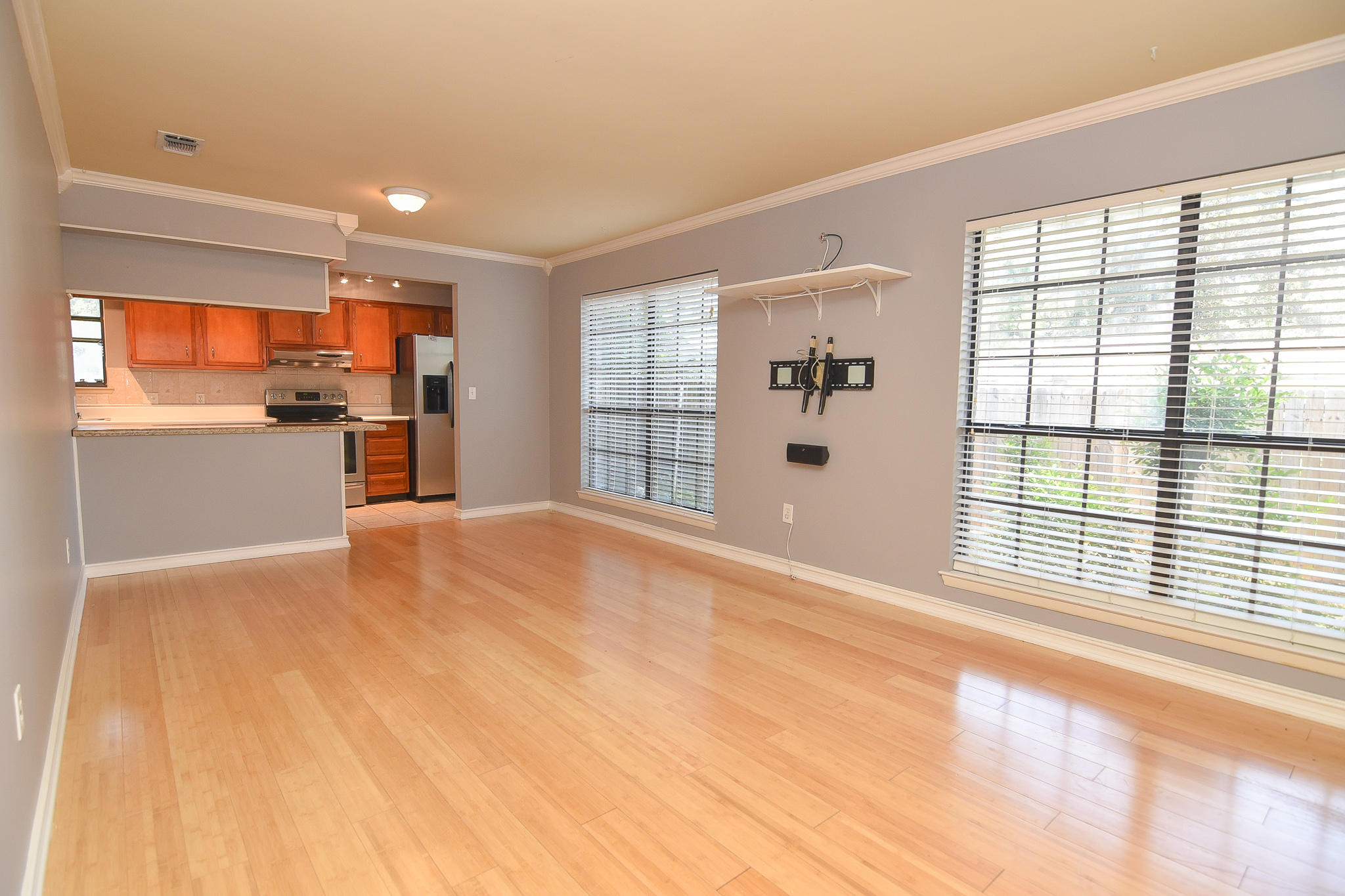 MAGNOLIA SHORES S/D - Residential