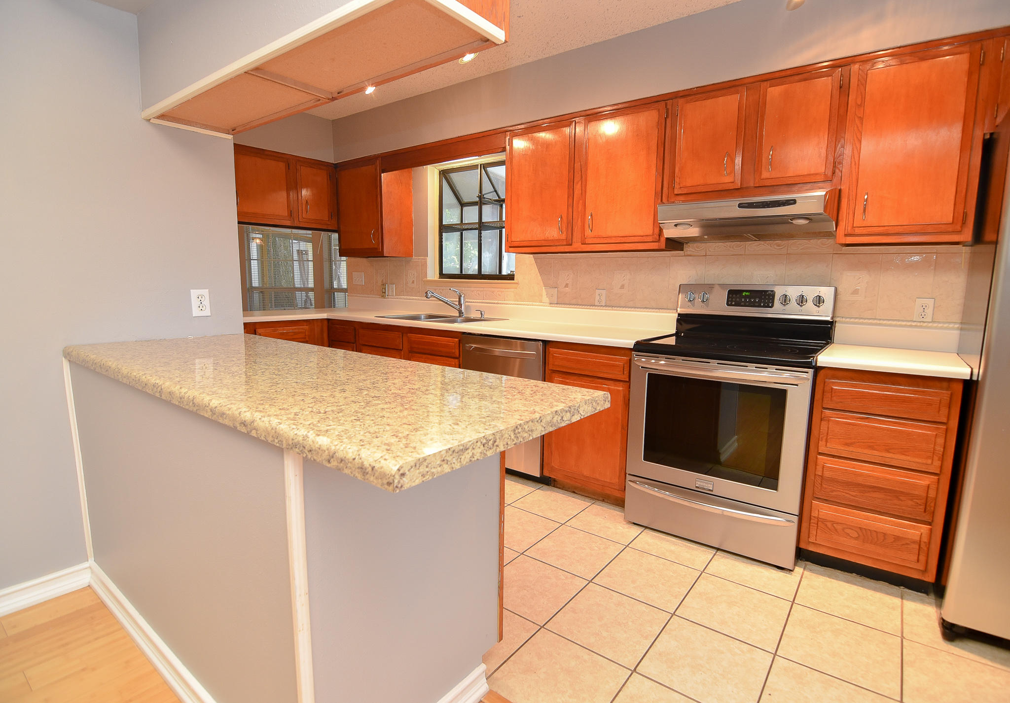 MAGNOLIA SHORES S/D - Residential