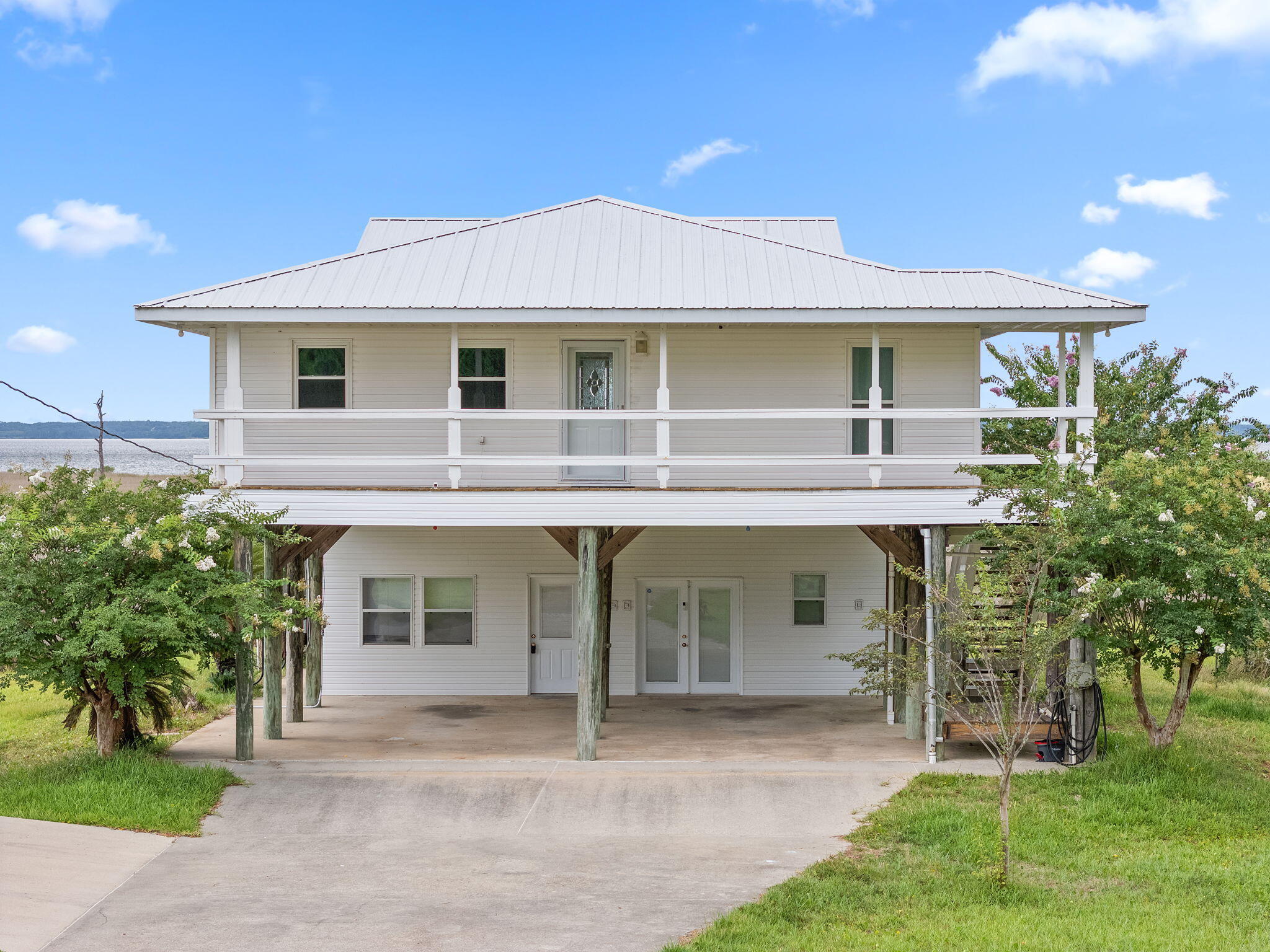 23-1S-28-0000-00403-0000 - Residential