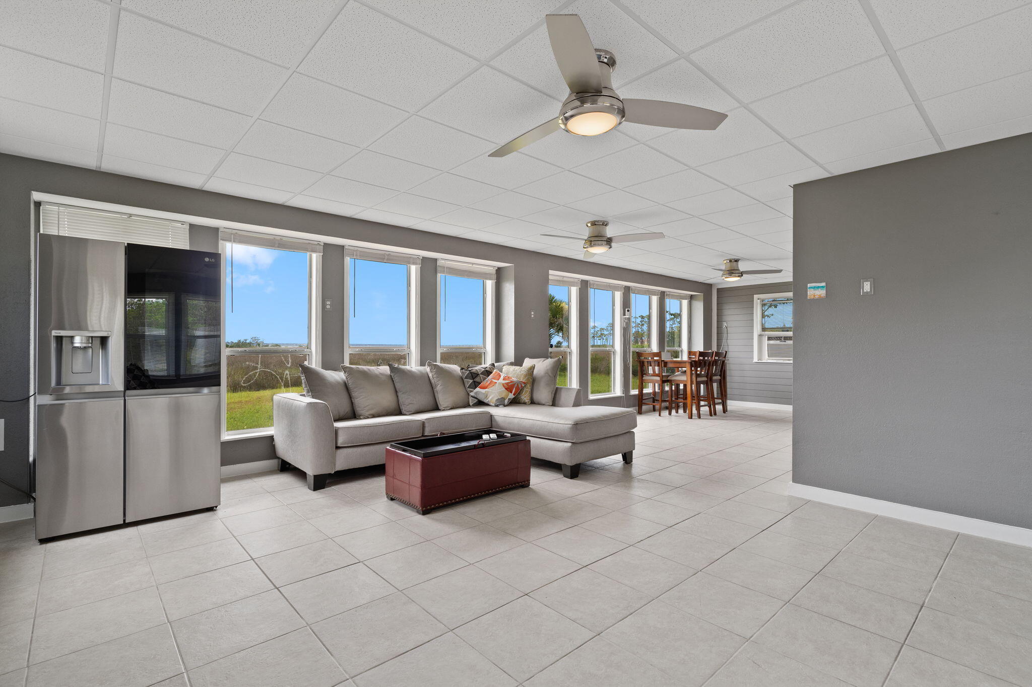 23-1S-28-0000-00403-0000 - Residential