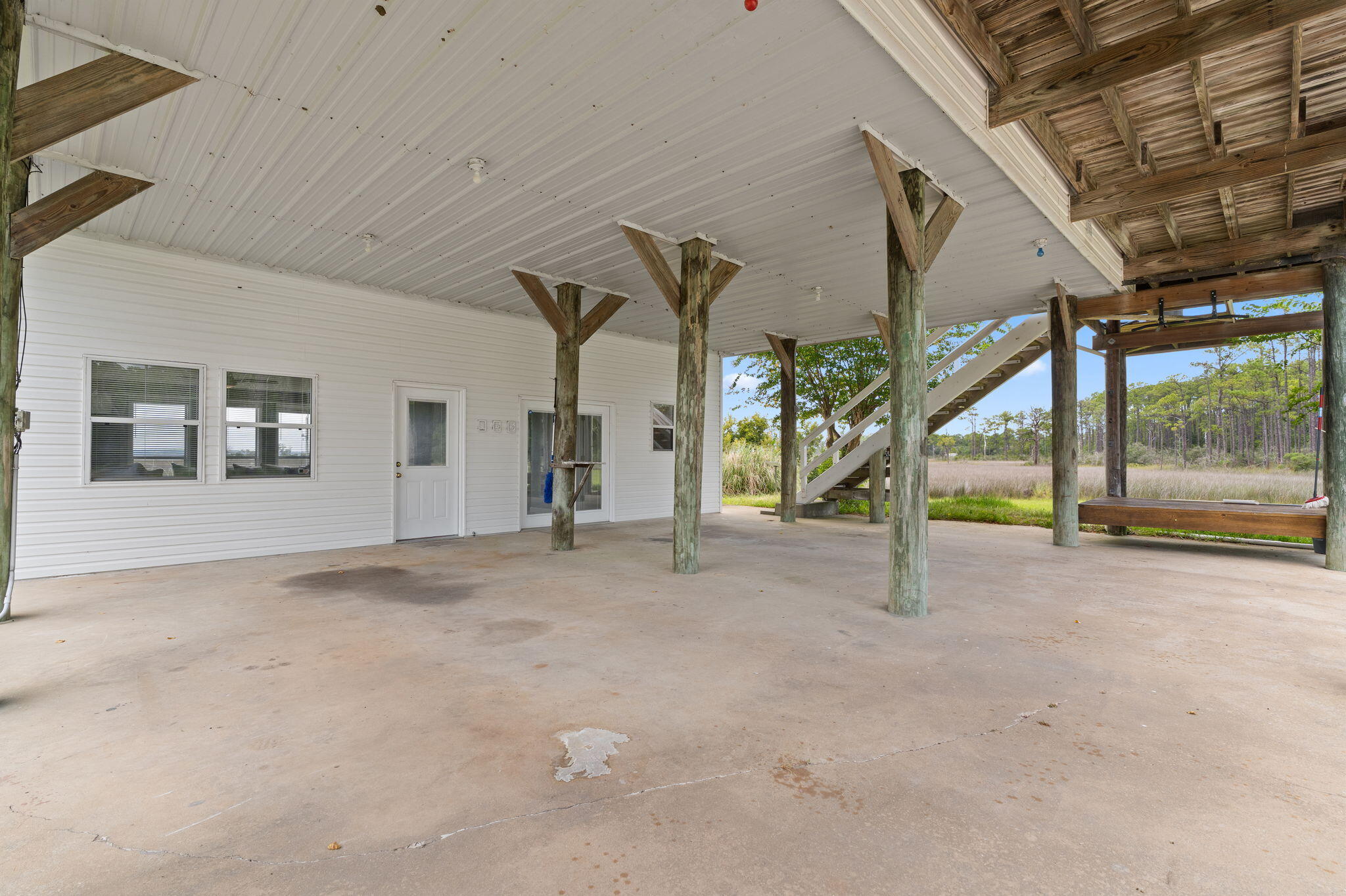 23-1S-28-0000-00403-0000 - Residential