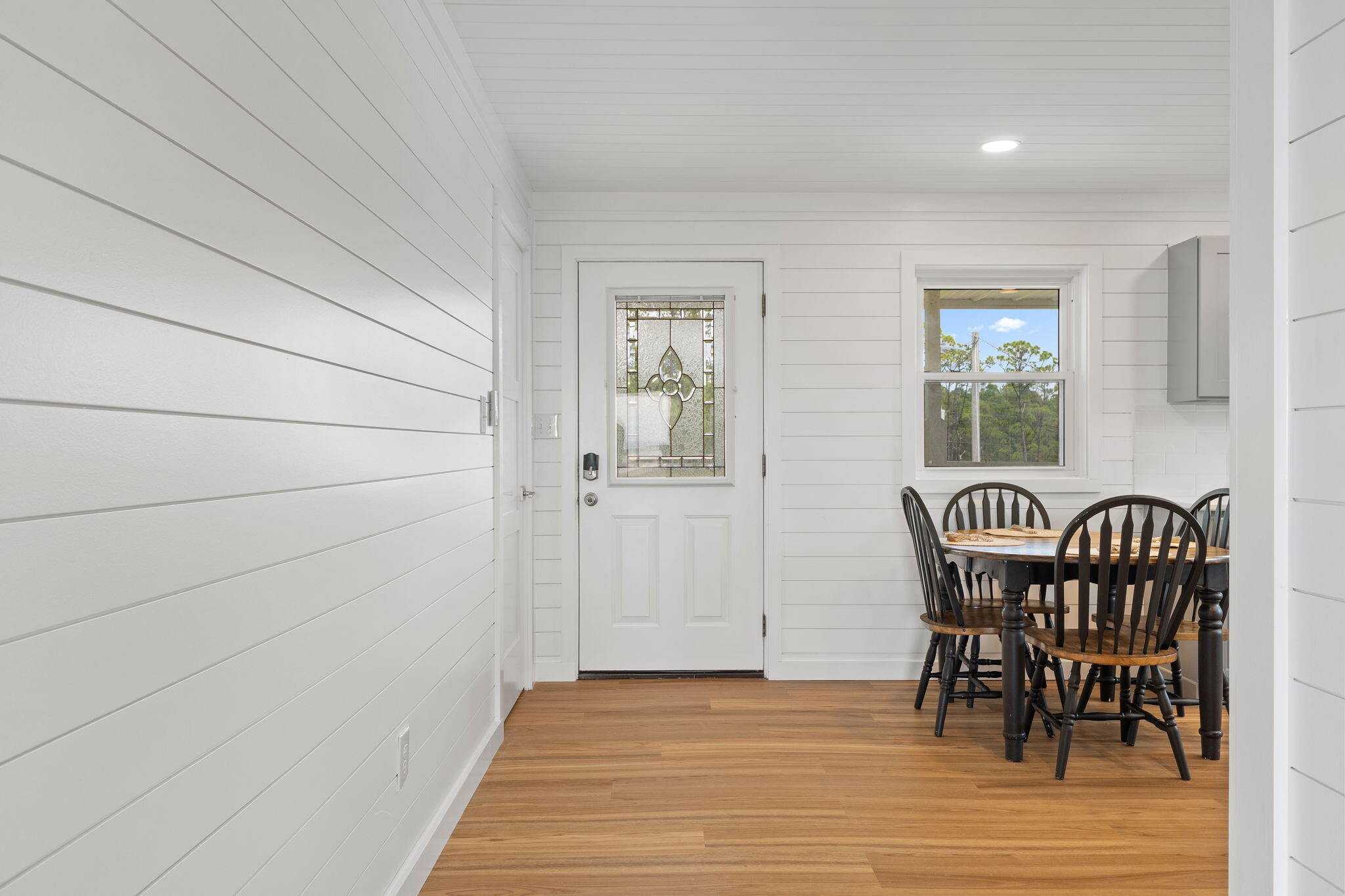 23-1S-28-0000-00403-0000 - Residential