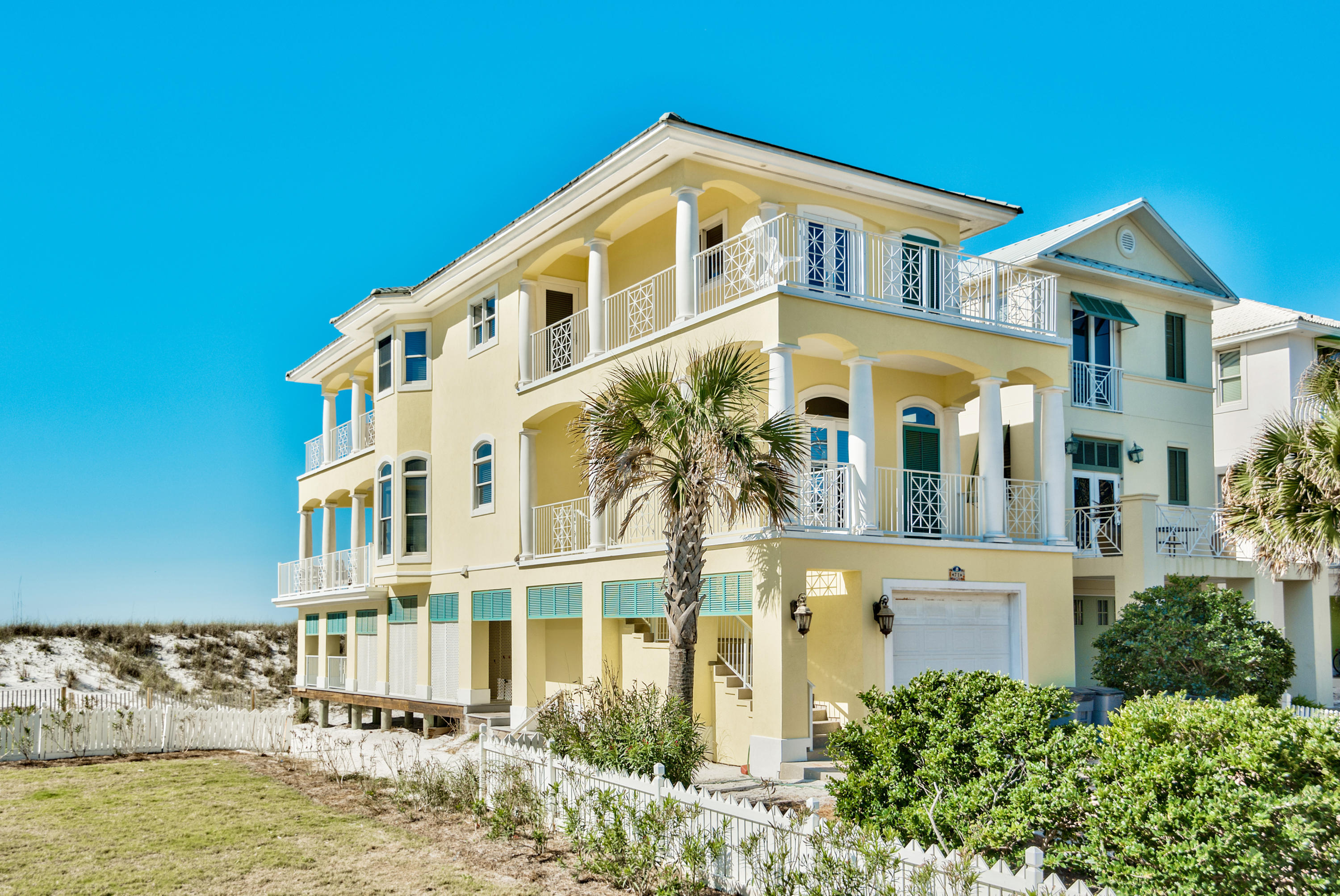DON'T MISS THIS OPPORTUNITY TO OWN A GULF FRONT HOME IN DESTIN! This is one of only 8 Gulf Front homes located in the prestigious neighborhood of Destin Pointe on Holiday Isle. The owners have RECENTLY EXPANDED THE DECK both out towards the Gulf and to the side and have removed 2 of the 4 pillars in the front allowing for unobstructed Gulf views! With multiple decks, lots of windows and no neighbors to the East, you'll enjoy outside living at its best! Expansive VIEWS of the GULF DIRECTLY IN FRONT, out WEST to NAVARRE and EAST to SEASIDE! The OPEN PLAN LIVING AREA has a well appointed Kitchen with STAINLESS APPLIANCES, SLAB GRANITE COUNTER TOPS and BREAKFAST BAR. Plenty of room for family and friends with 4 BEDROOMS (all with THEIR OWN BALCONY), and 4 BATHROOMS. The SPACIOUS MASTER...