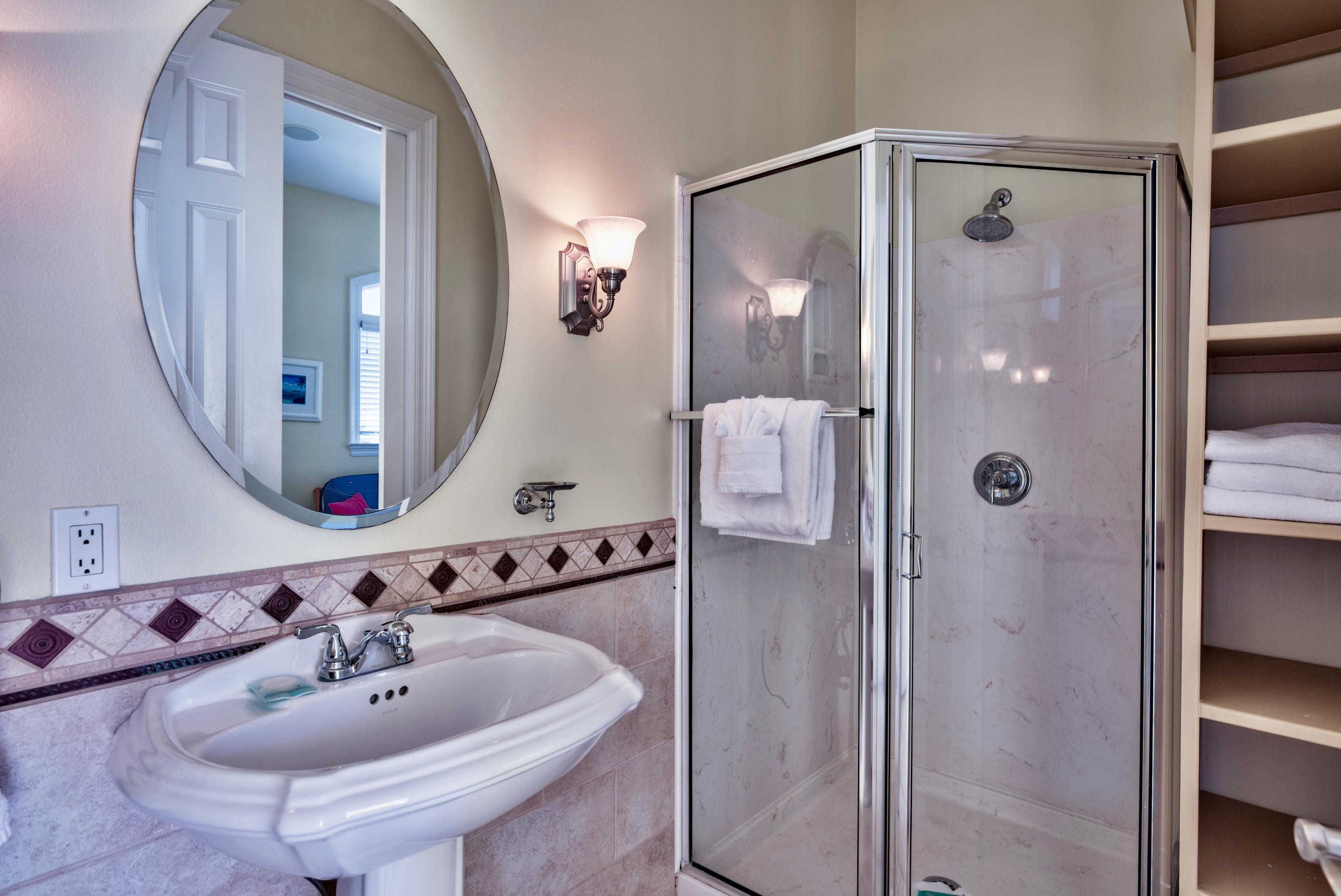Destin Pointe - Residential