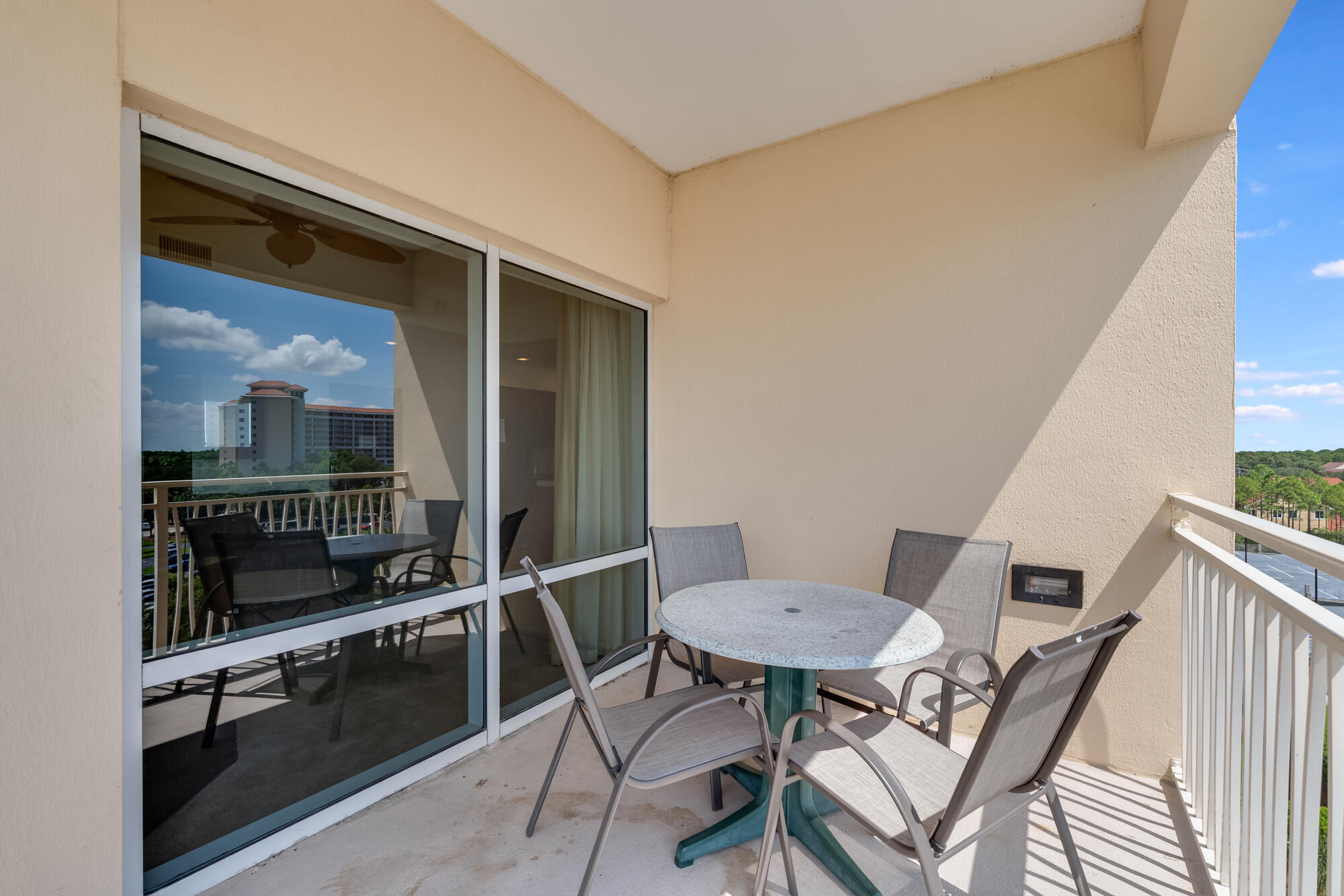 LUAU II - Residential