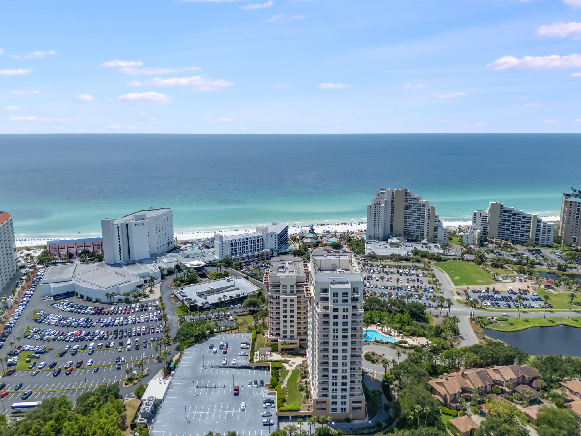 LUAU II - Residential