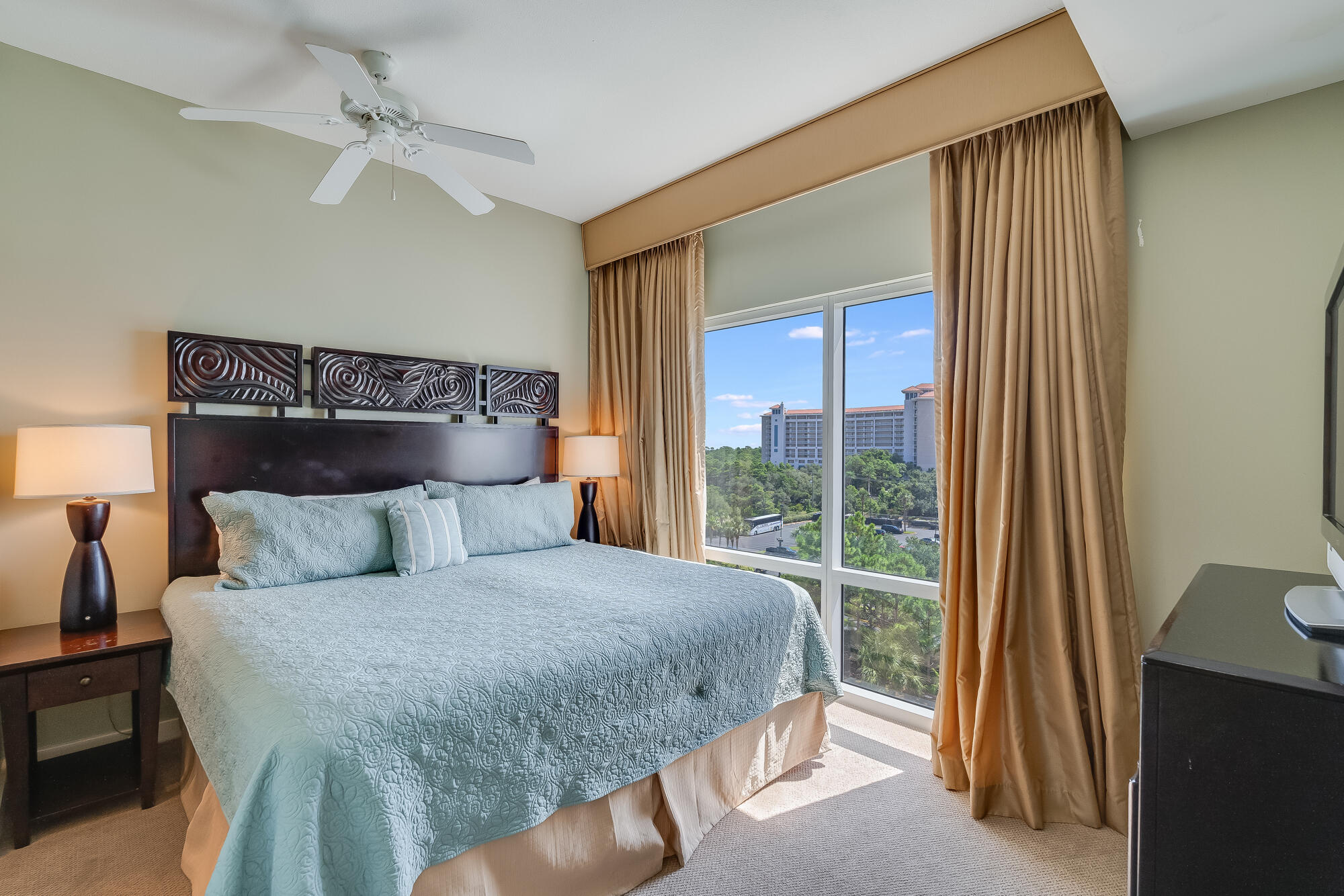 LUAU II - Residential